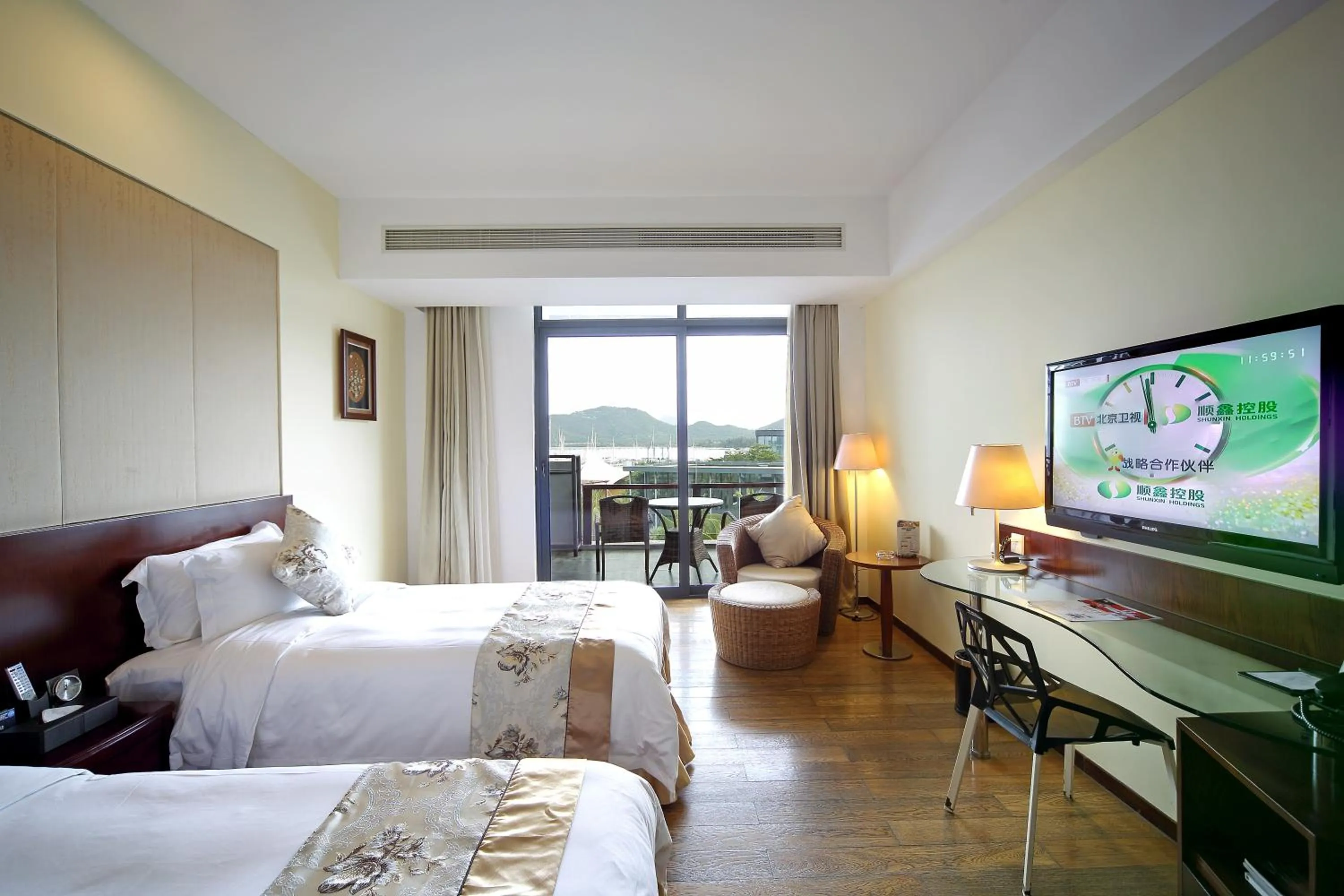 Photo of the whole room in Sanya Serenity Coast Marina Hotel