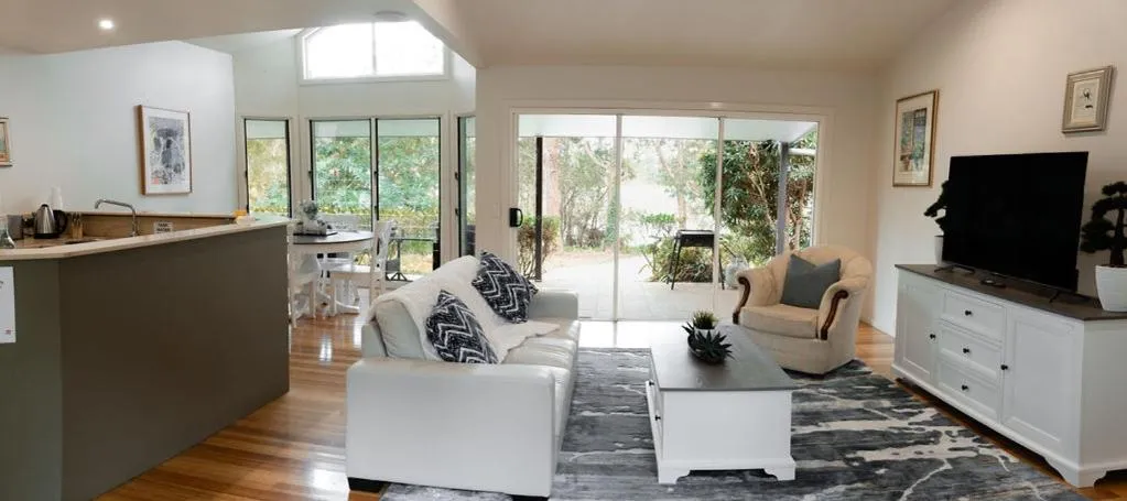 Lake Russell Lakeside Retreat