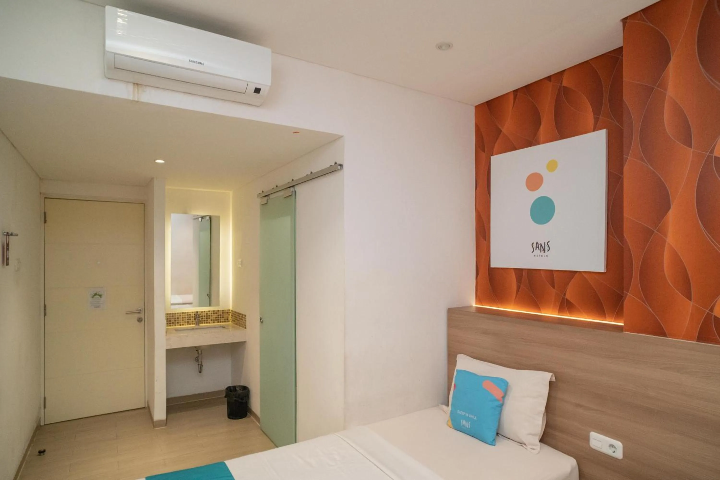 Bedroom, Bed in Sans Hotel Kupang Indah Surabaya