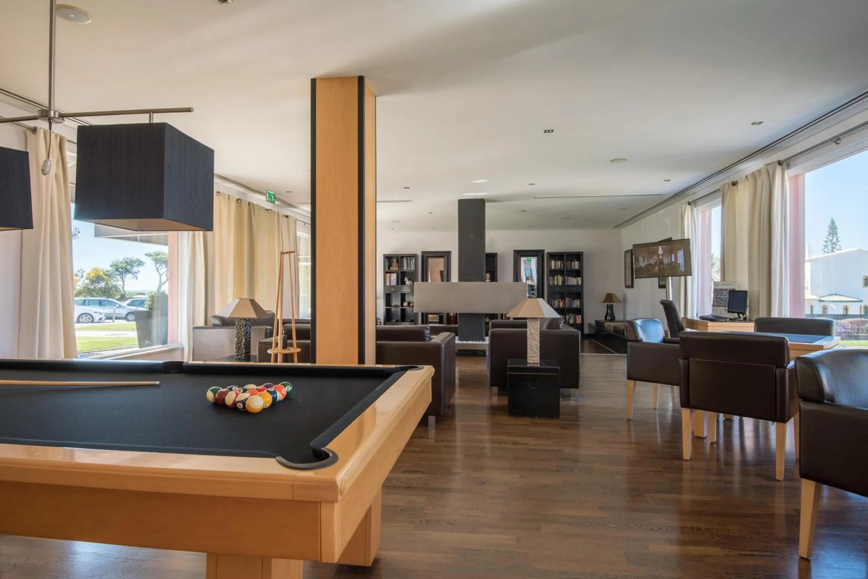Billiard in Vila Gale Collection Praia