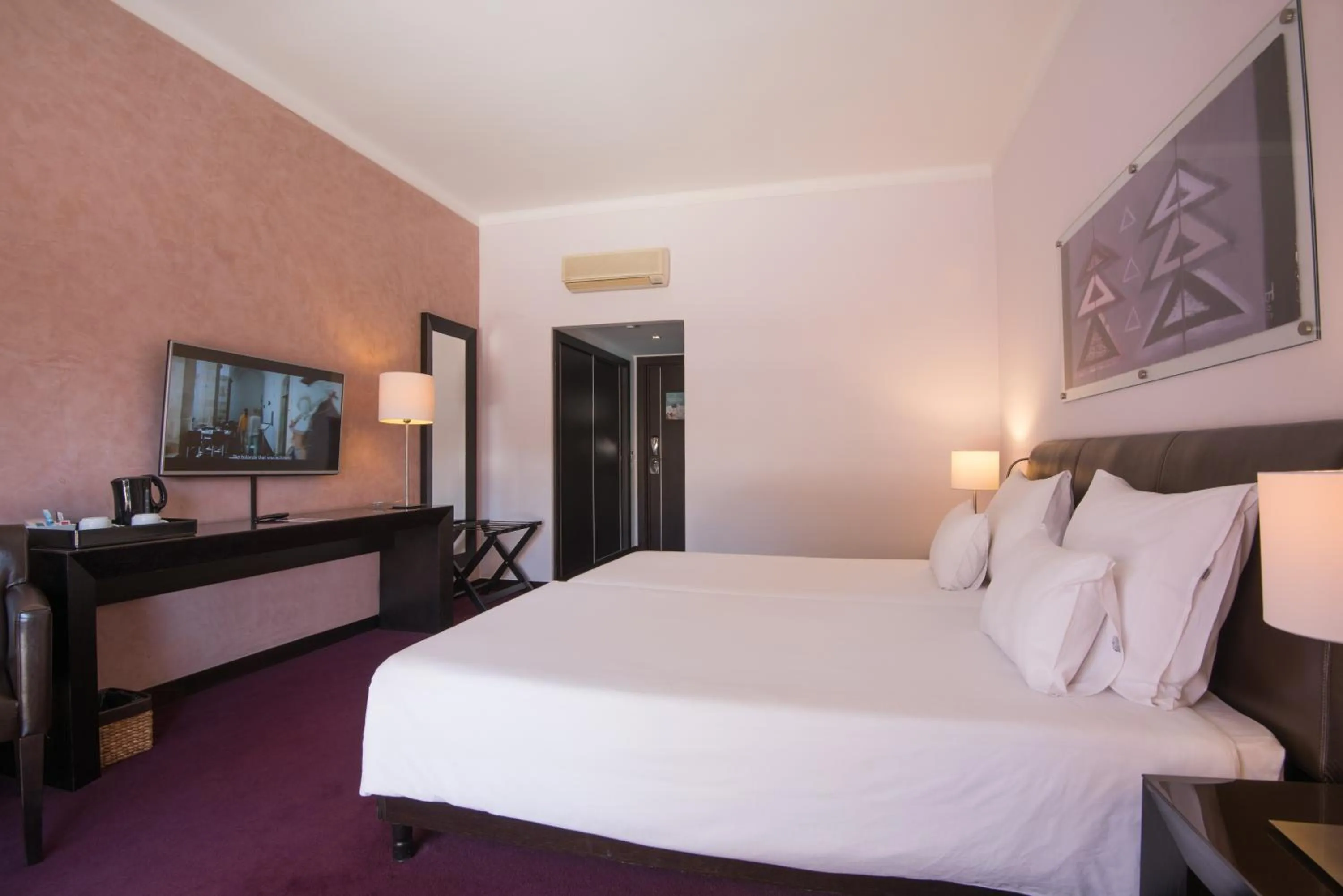 Double or Twin Room - single occupancy in Vila Gale Collection Praia