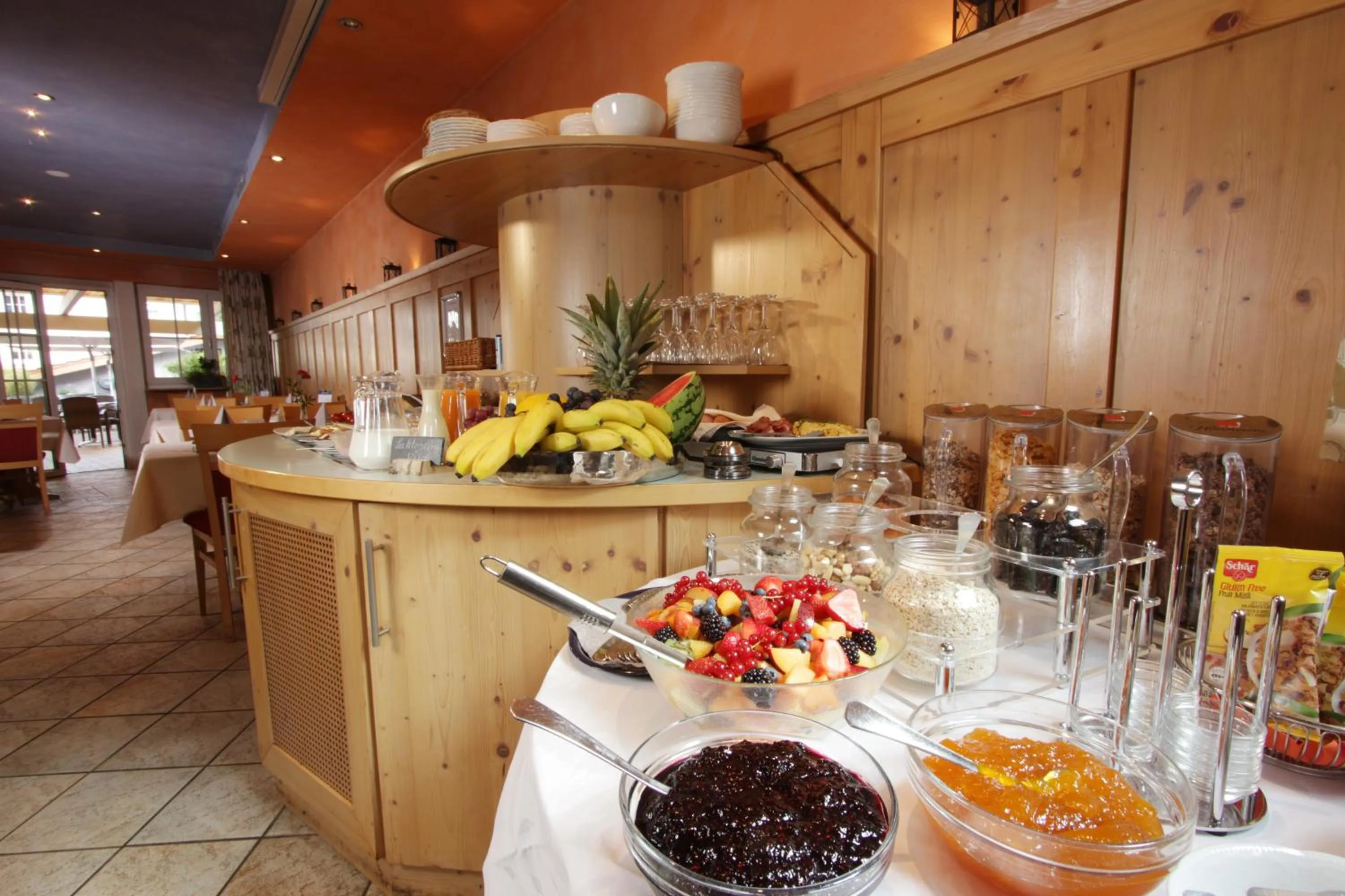 Continental breakfast in Hotel Restaurant Reichsadler