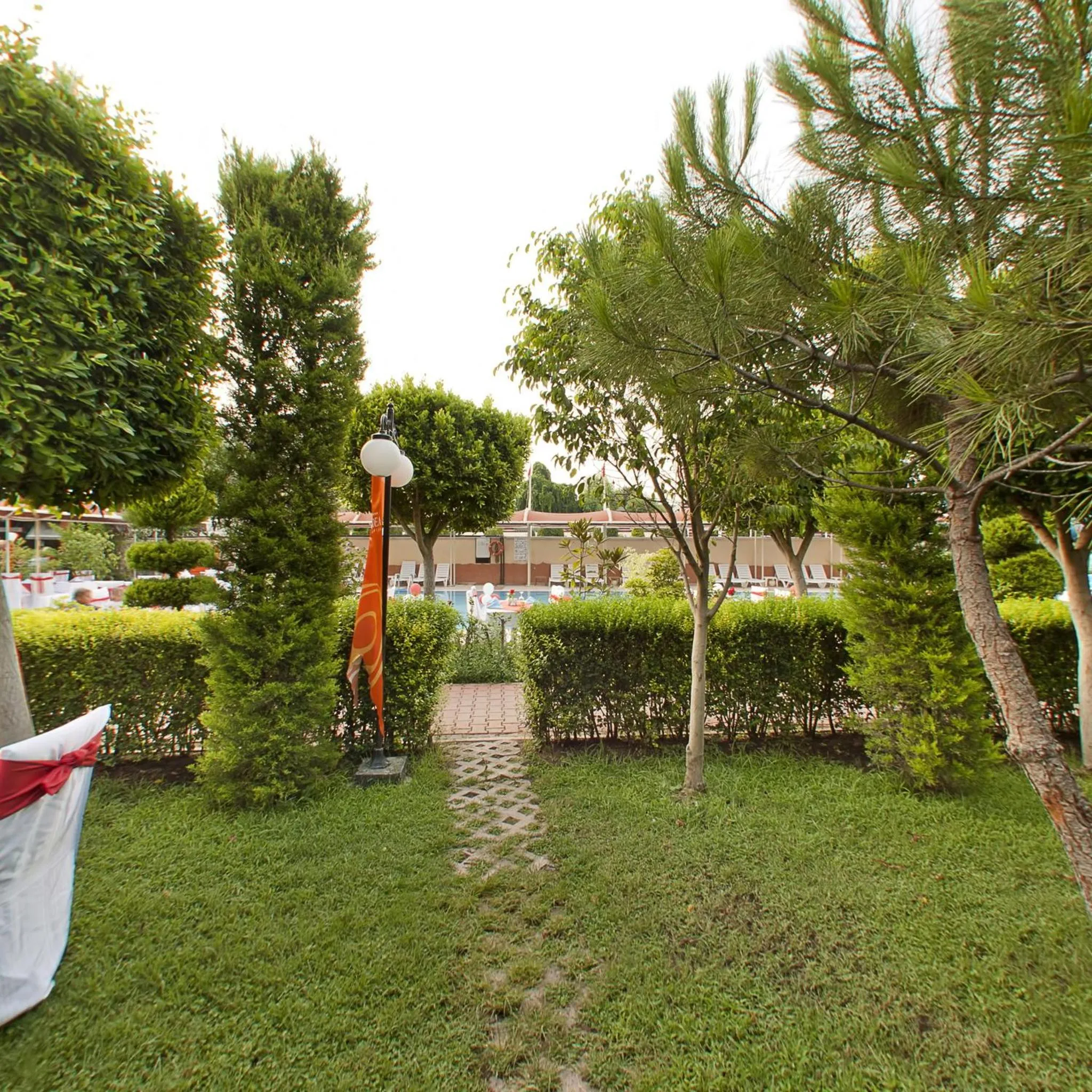 Garden in Lims Bona Dea Beach Hotel