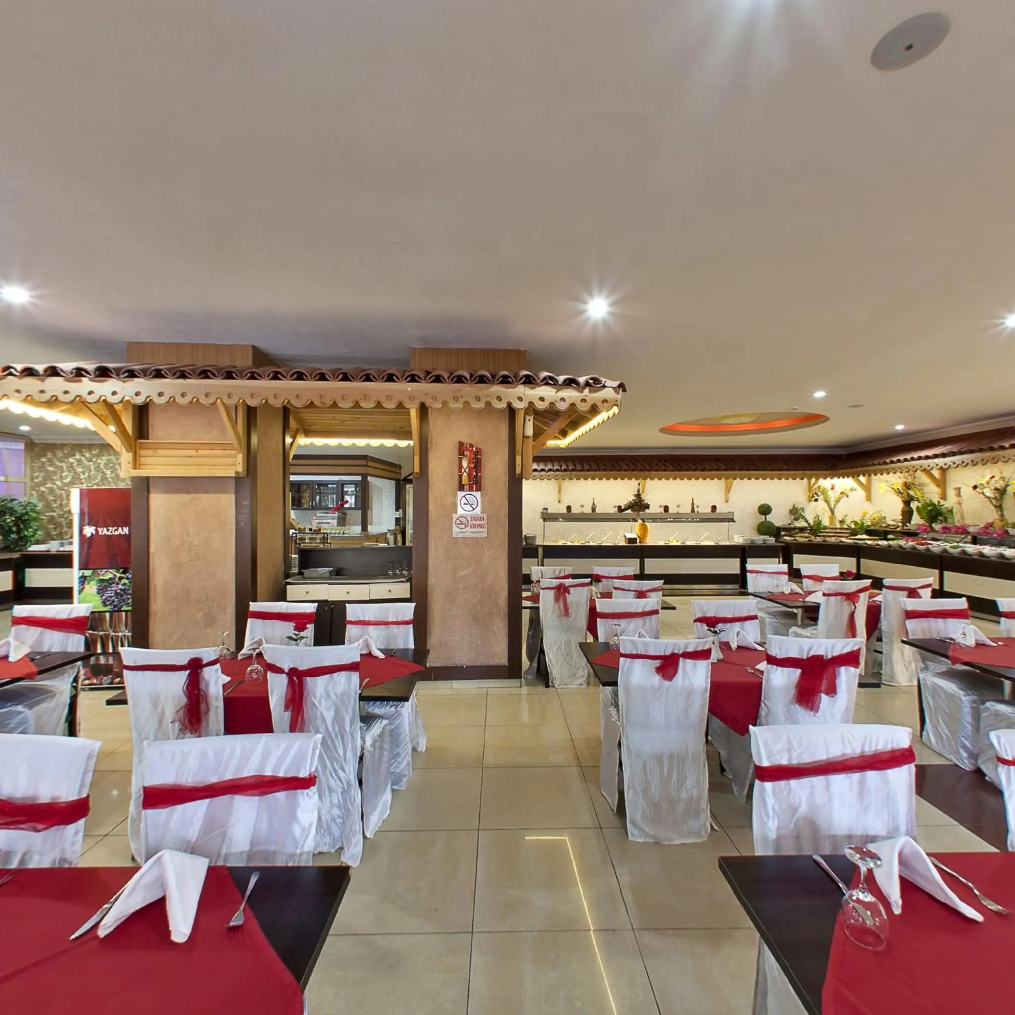 Restaurant/places to eat in Lims Bona Dea Beach Hotel
