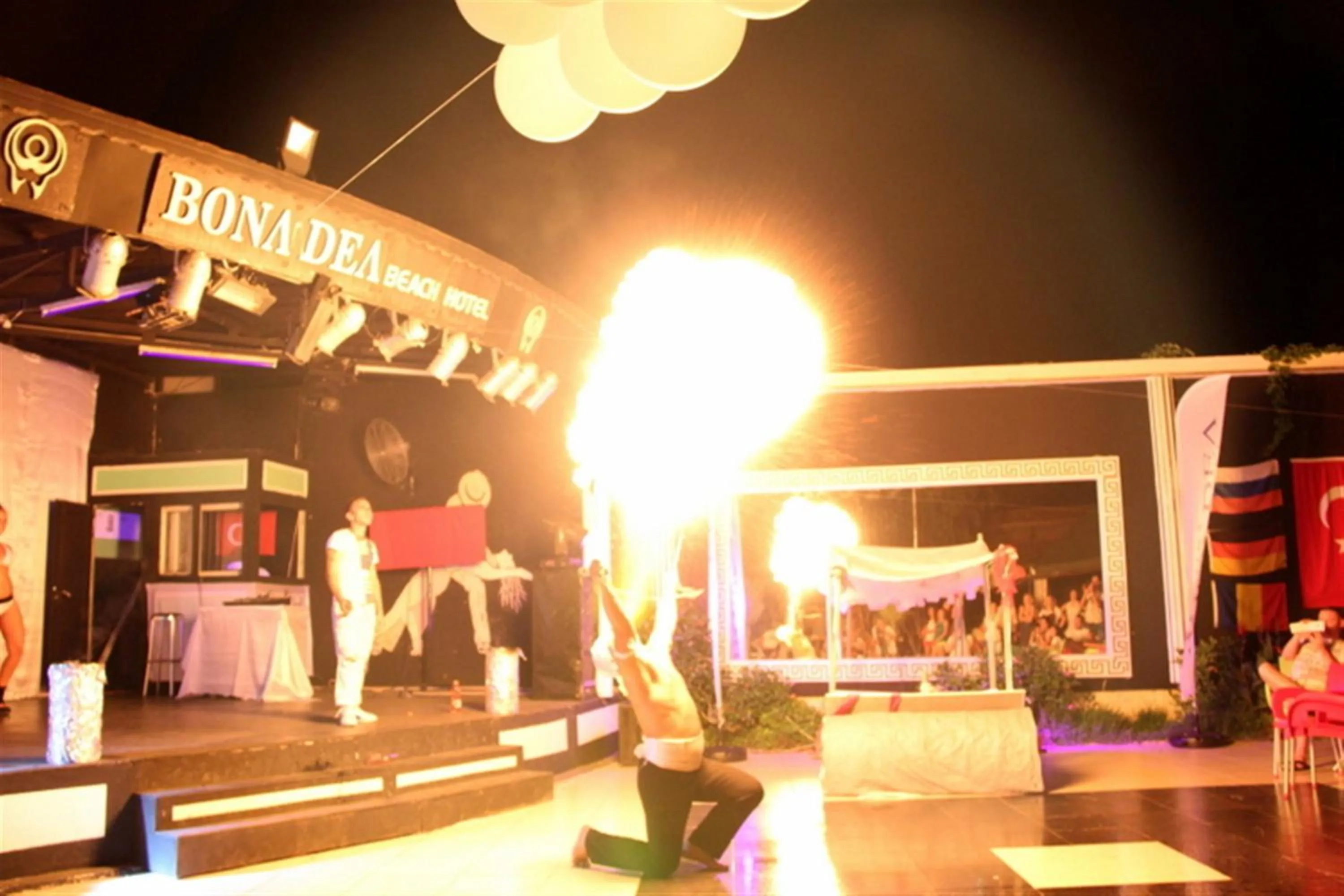 Evening entertainment in Lims Bona Dea Beach Hotel