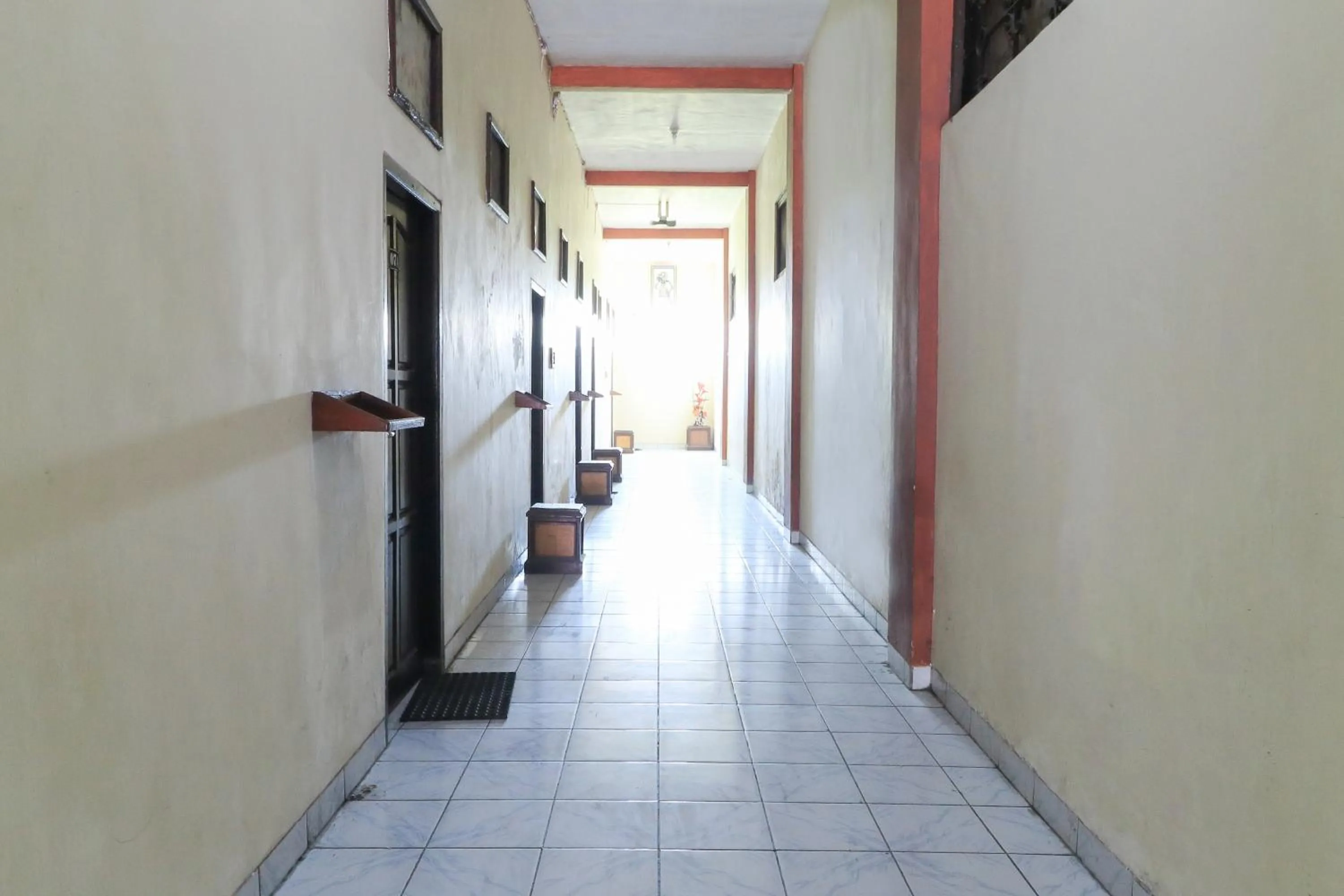 Area and facilities in Hotel Erysa Juanda