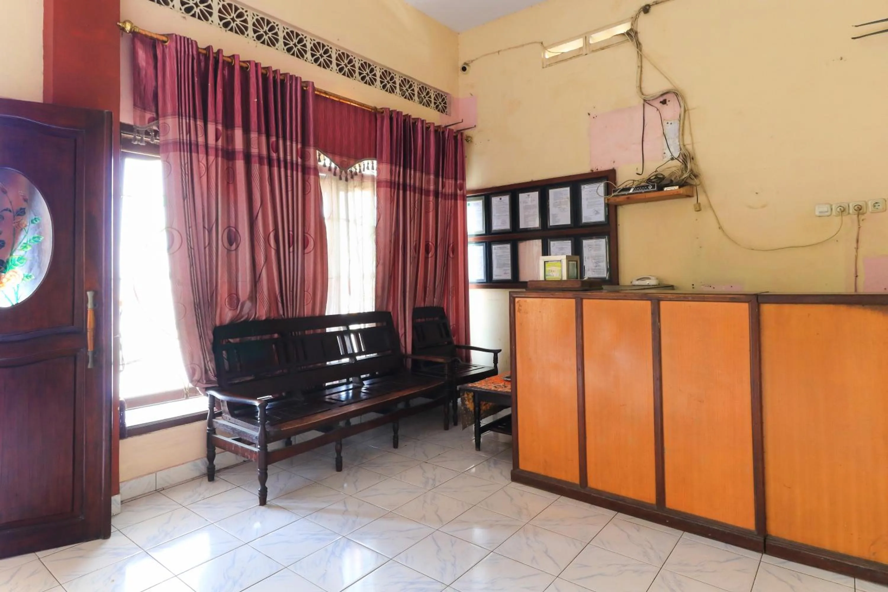 Lobby or reception in Hotel Erysa Juanda