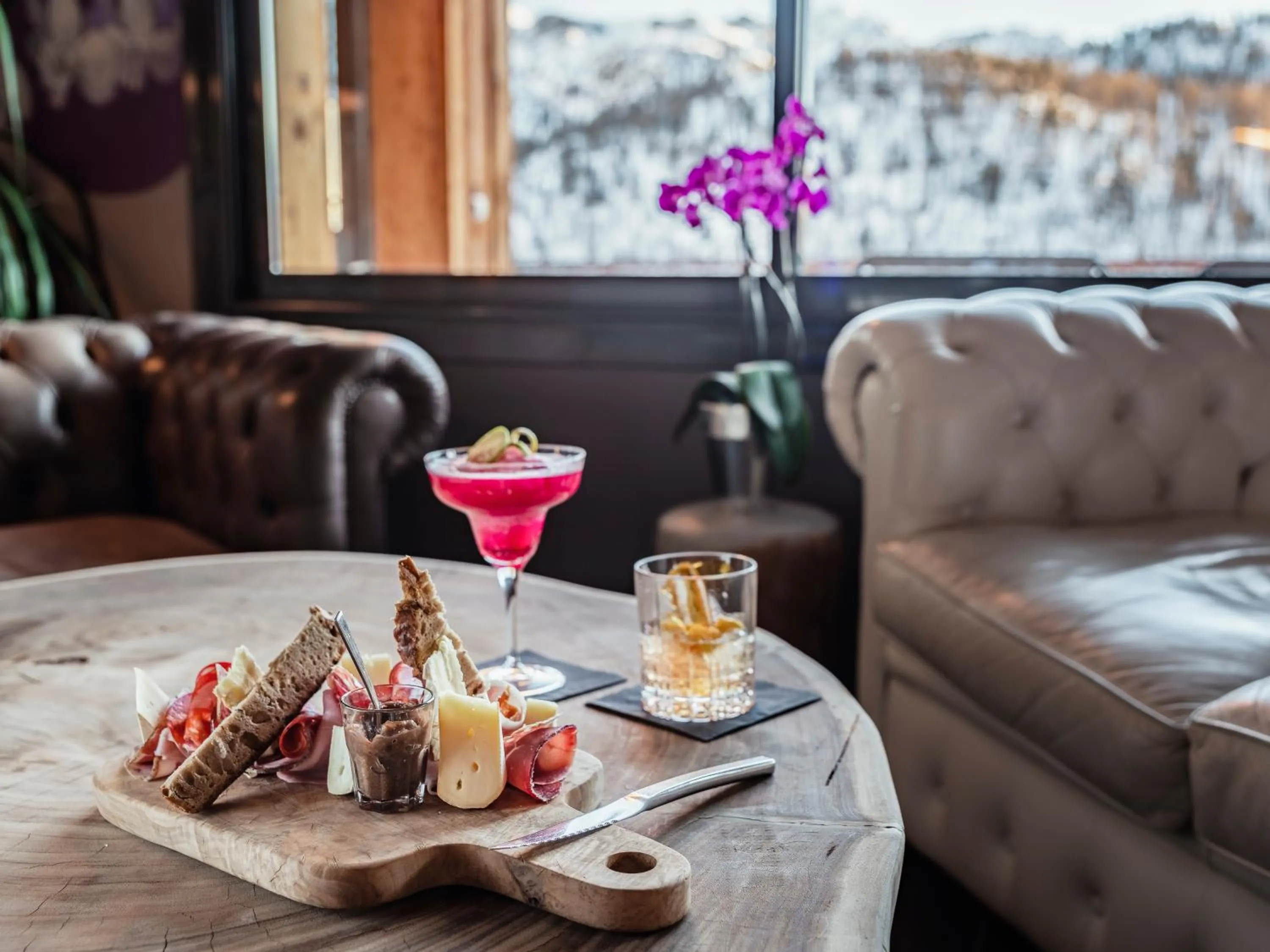 Food and drinks in Anova Hotel & Spa