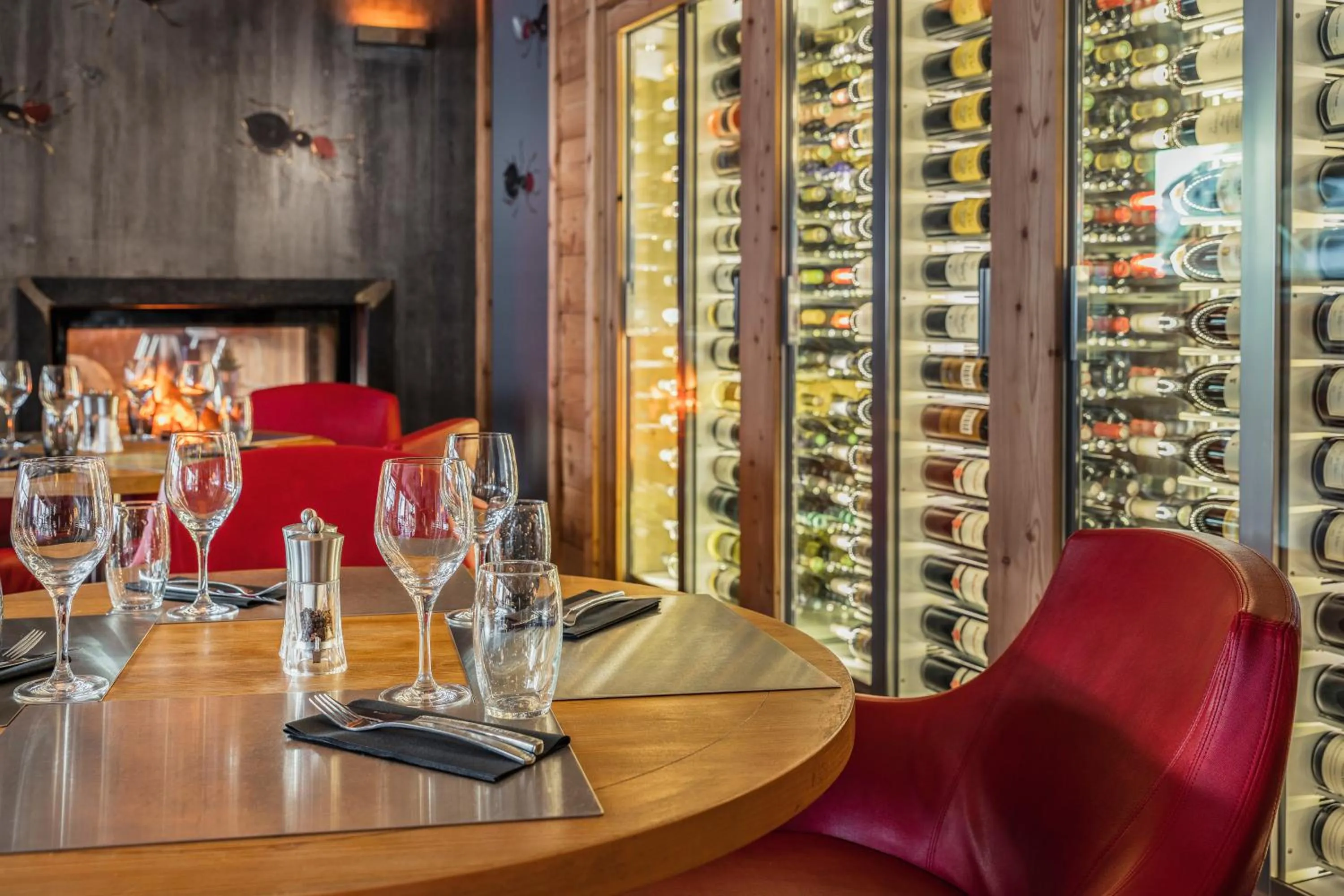 Restaurant/places to eat in Anova Hotel & Spa