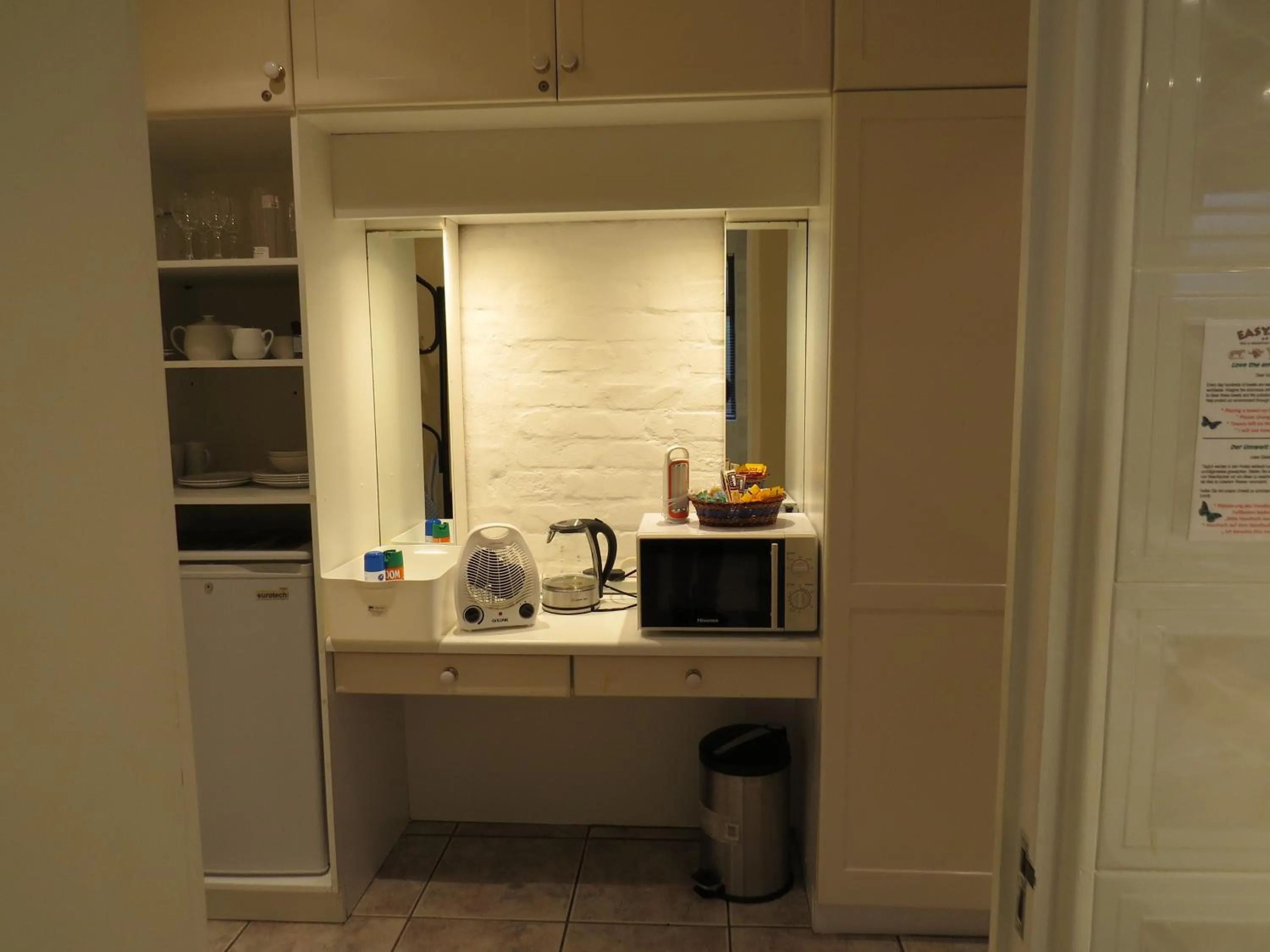 Easy Five Guest House