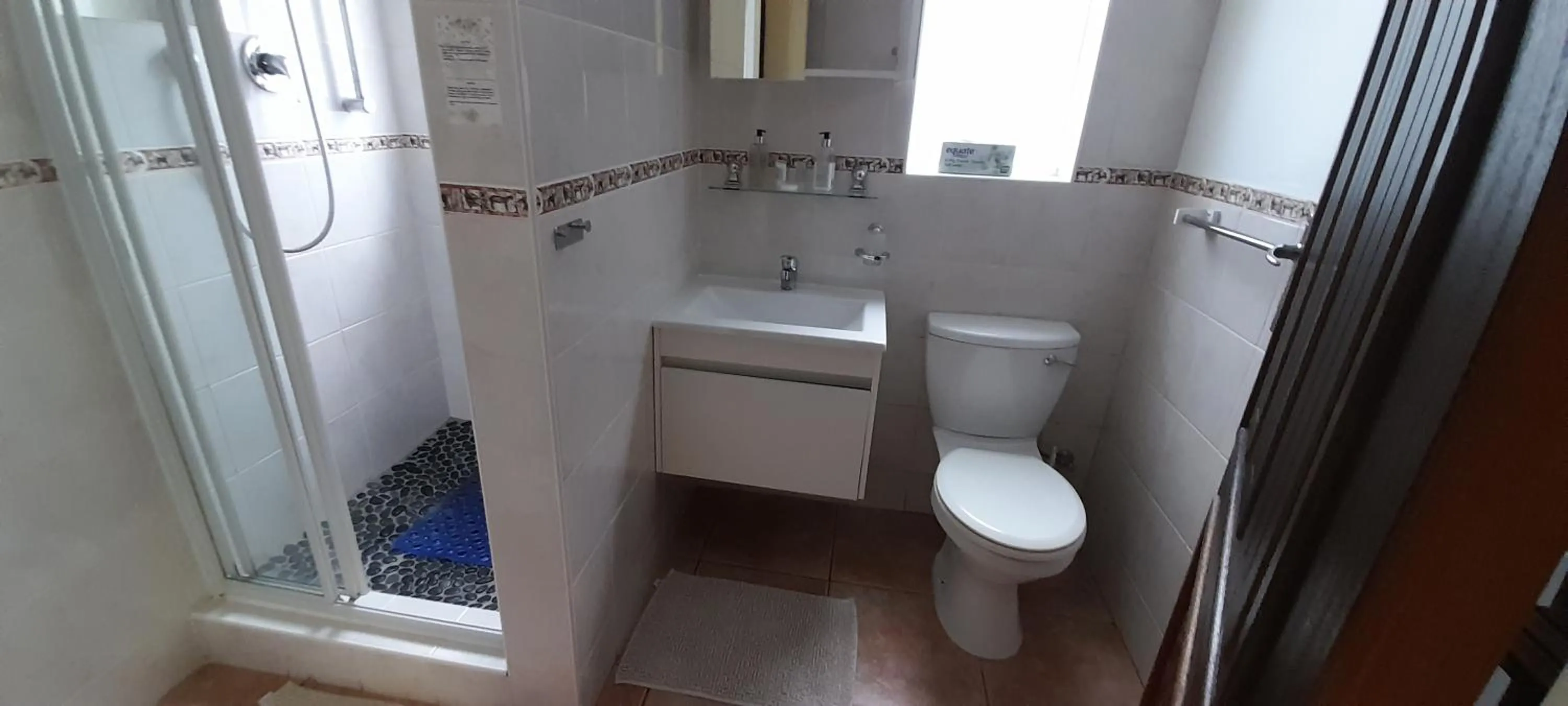 Easy Five Guest House