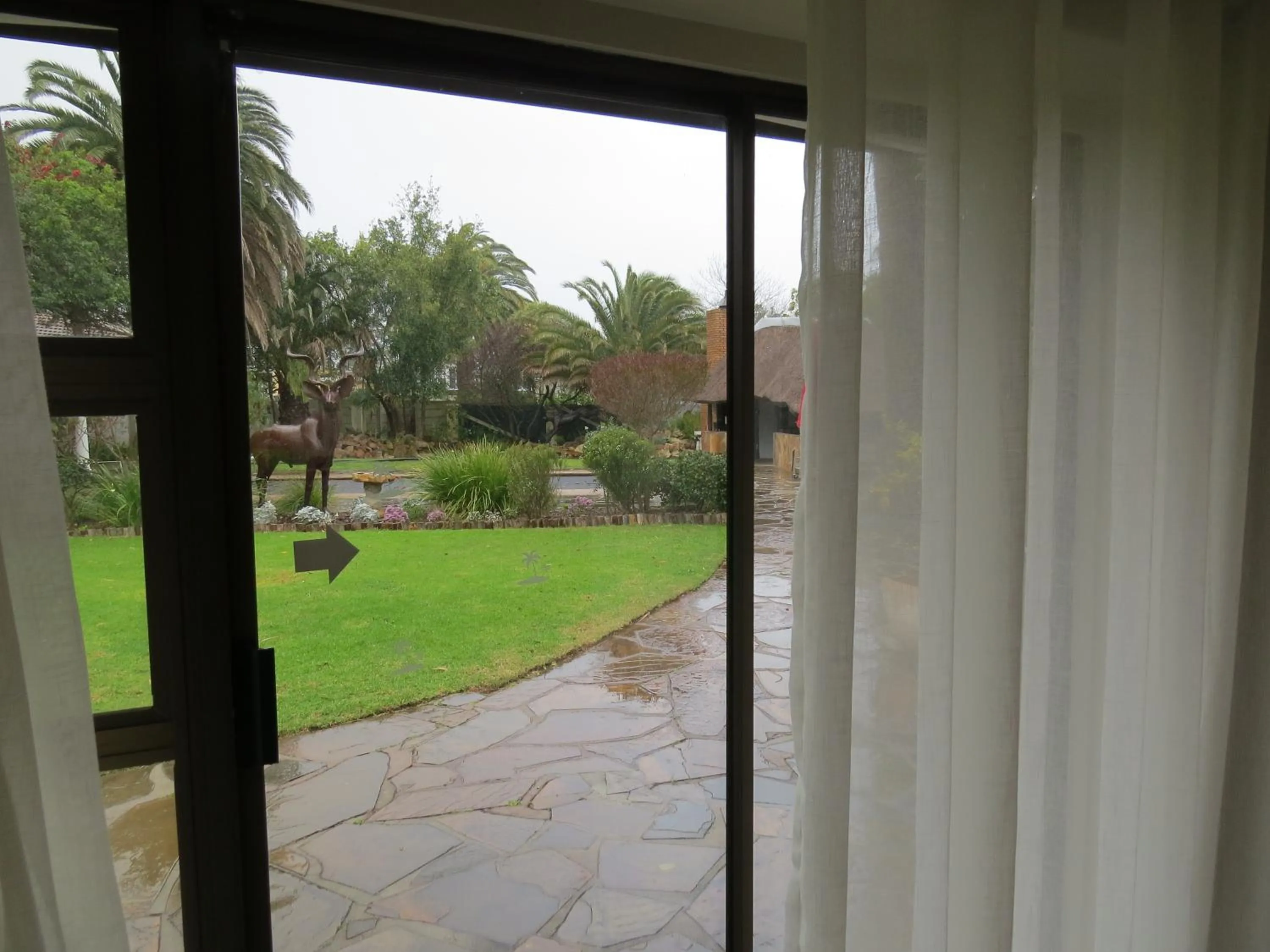 Easy Five Guest House