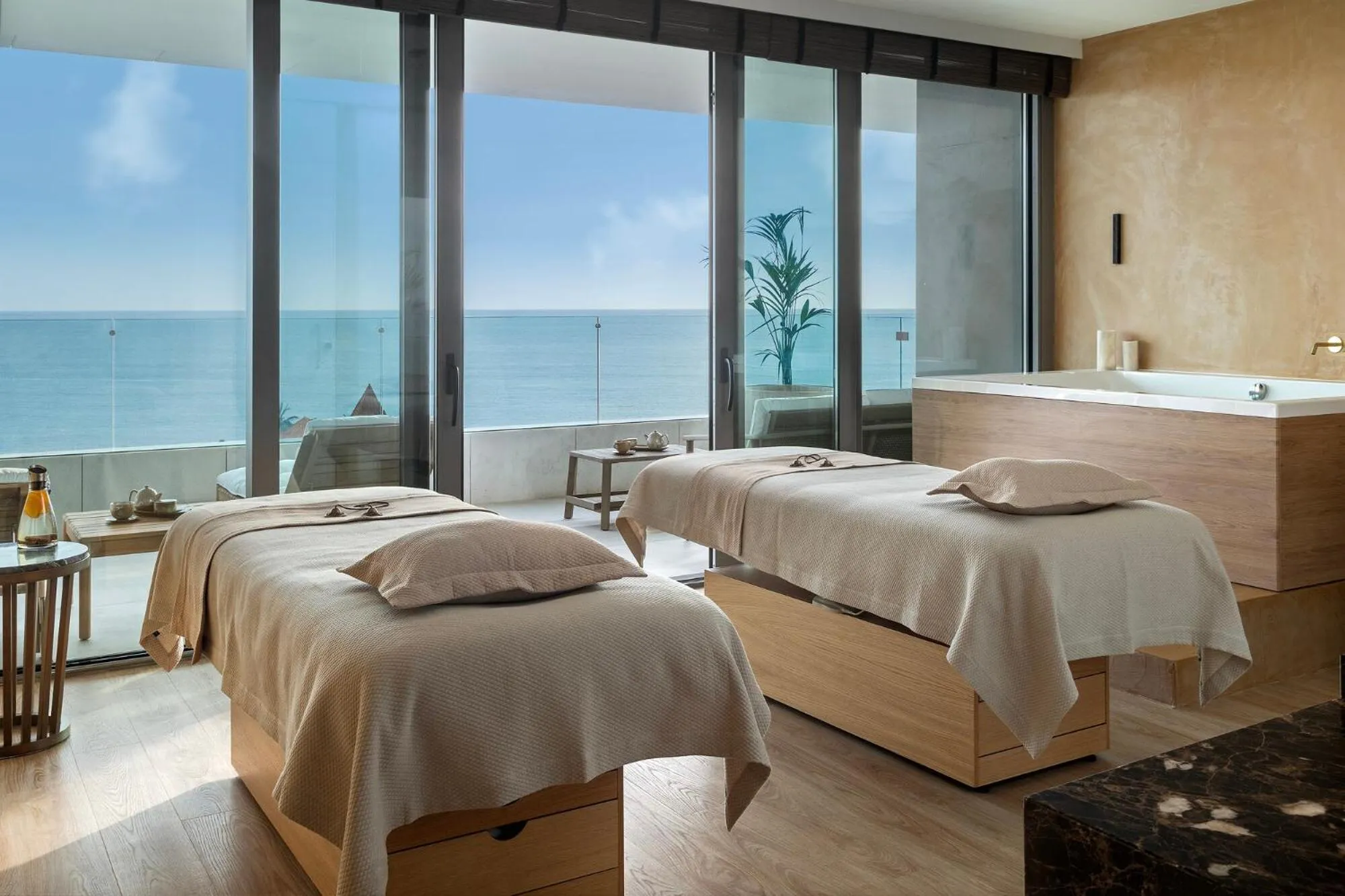 Spa and wellness centre/facilities, Bed in EVOLUTION Cascais-Estoril Hotel