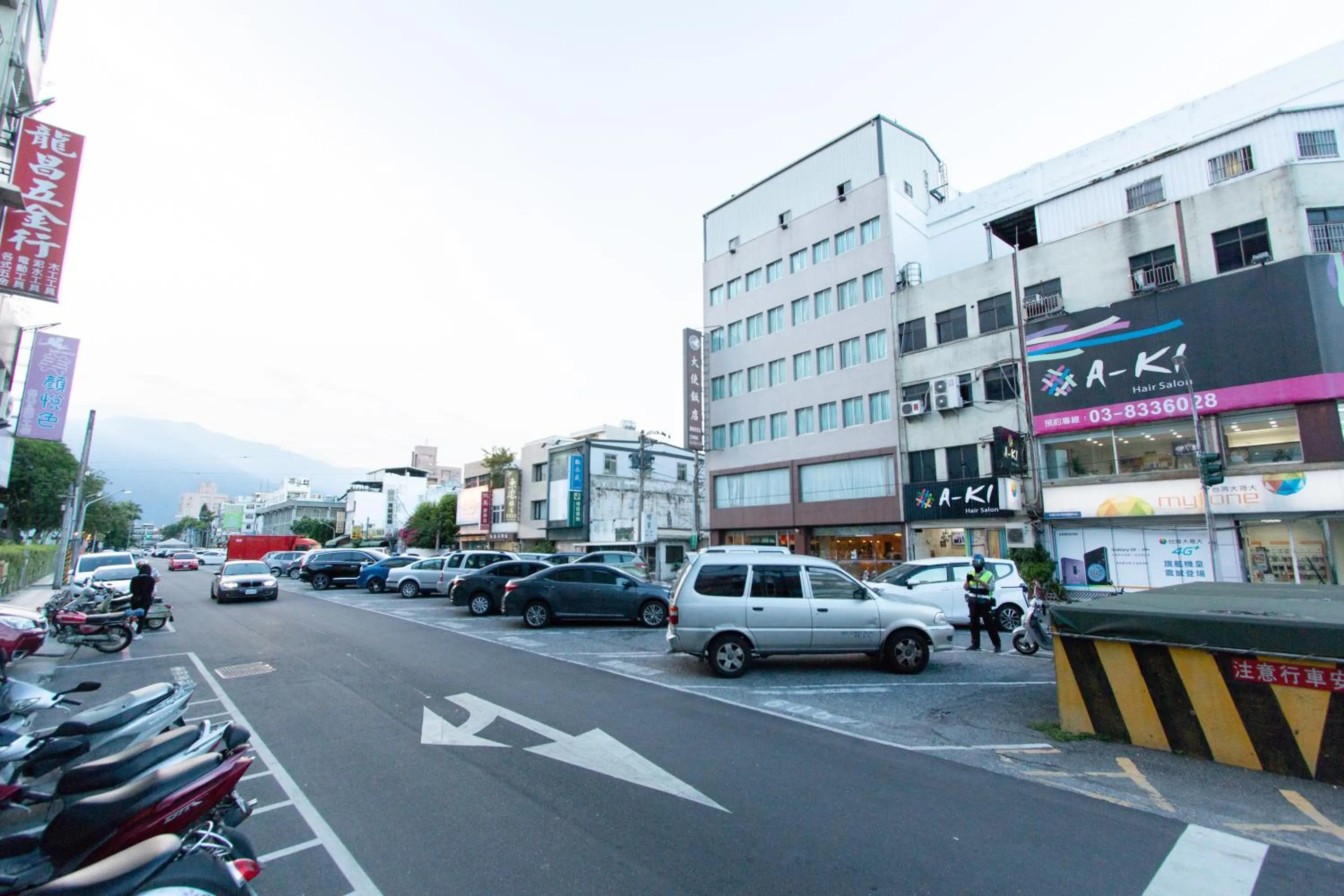 Area and facilities in Love Inn