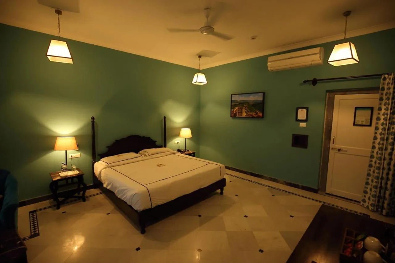 Bed in Shahpura Kumbhal Villas