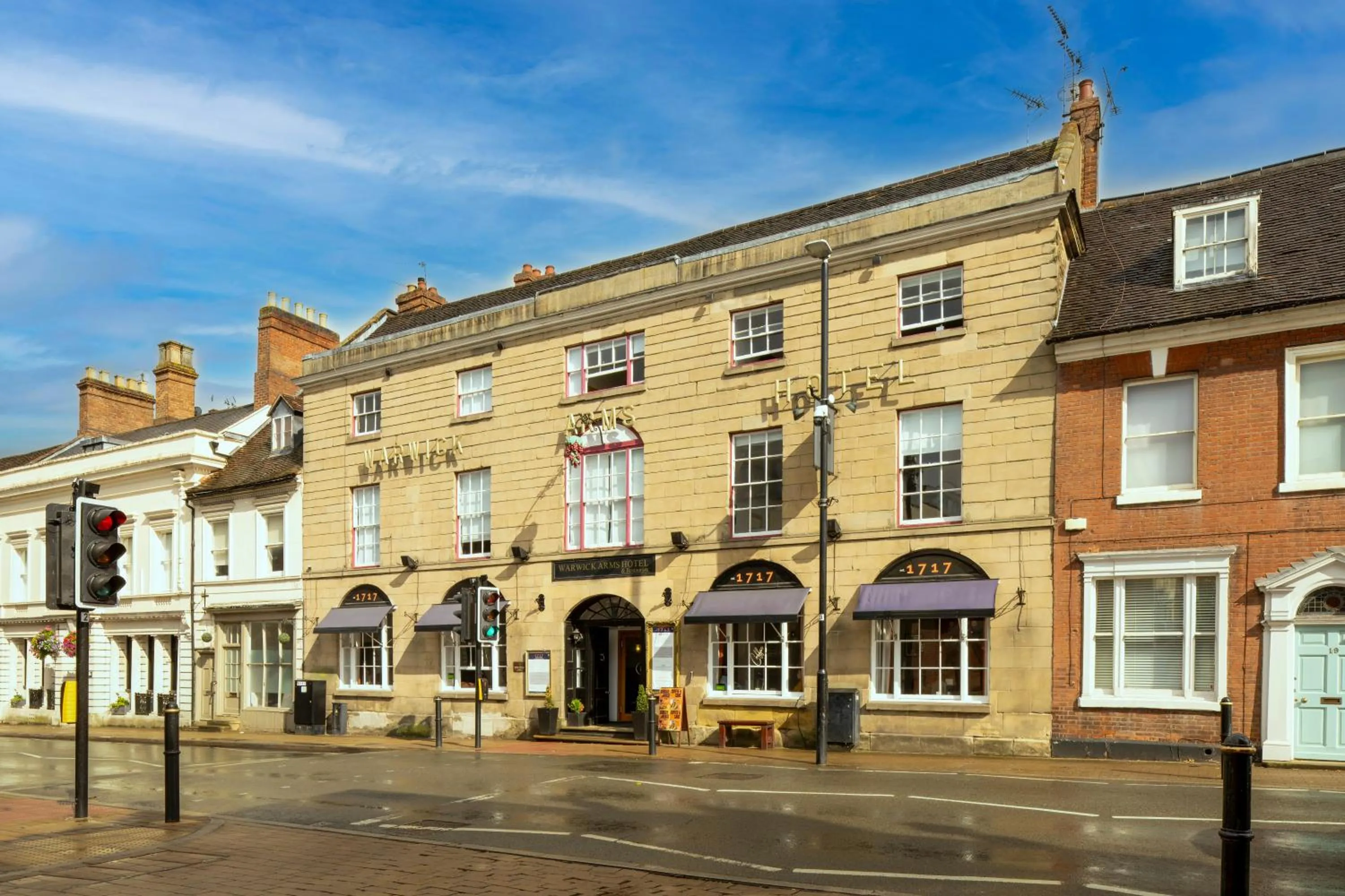 Property building in The Warwick Arms Hotel - The Coaching Inn Group