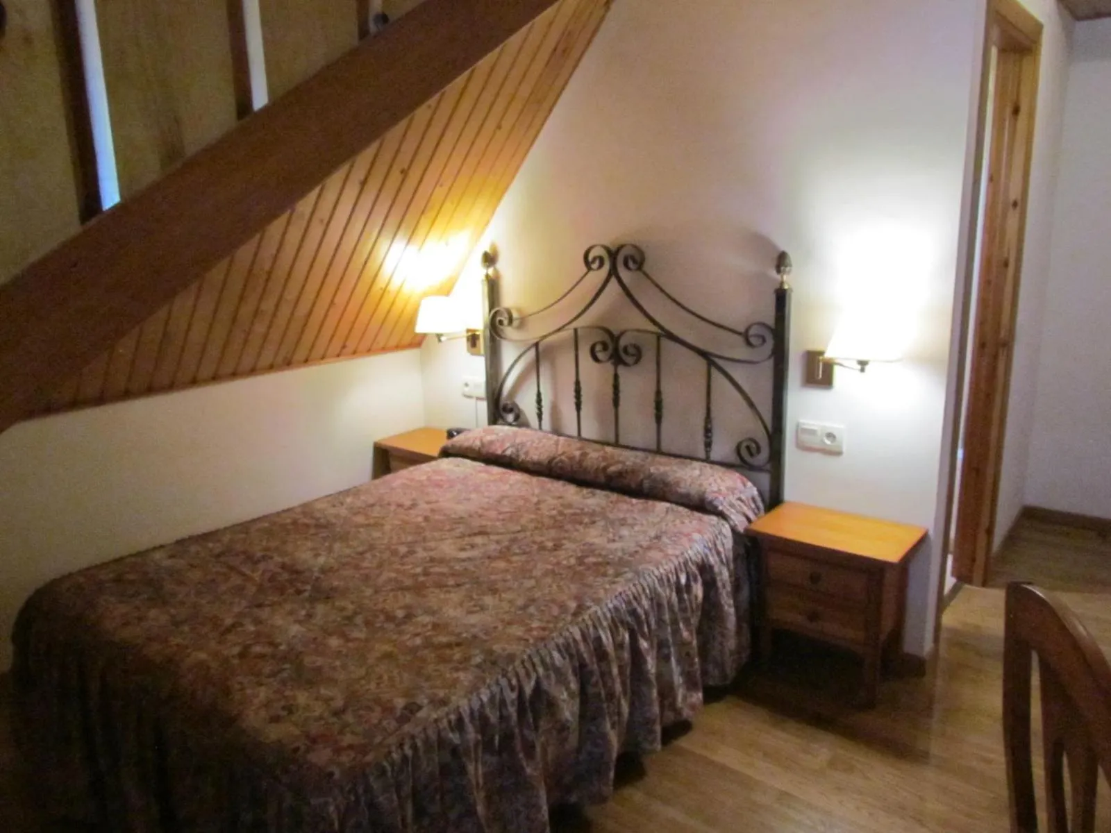 Bed in Hotel Las Nieves