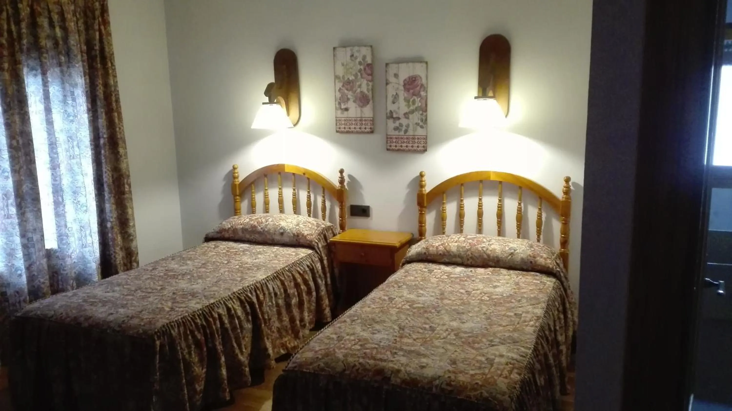 Bed in Hotel Las Nieves