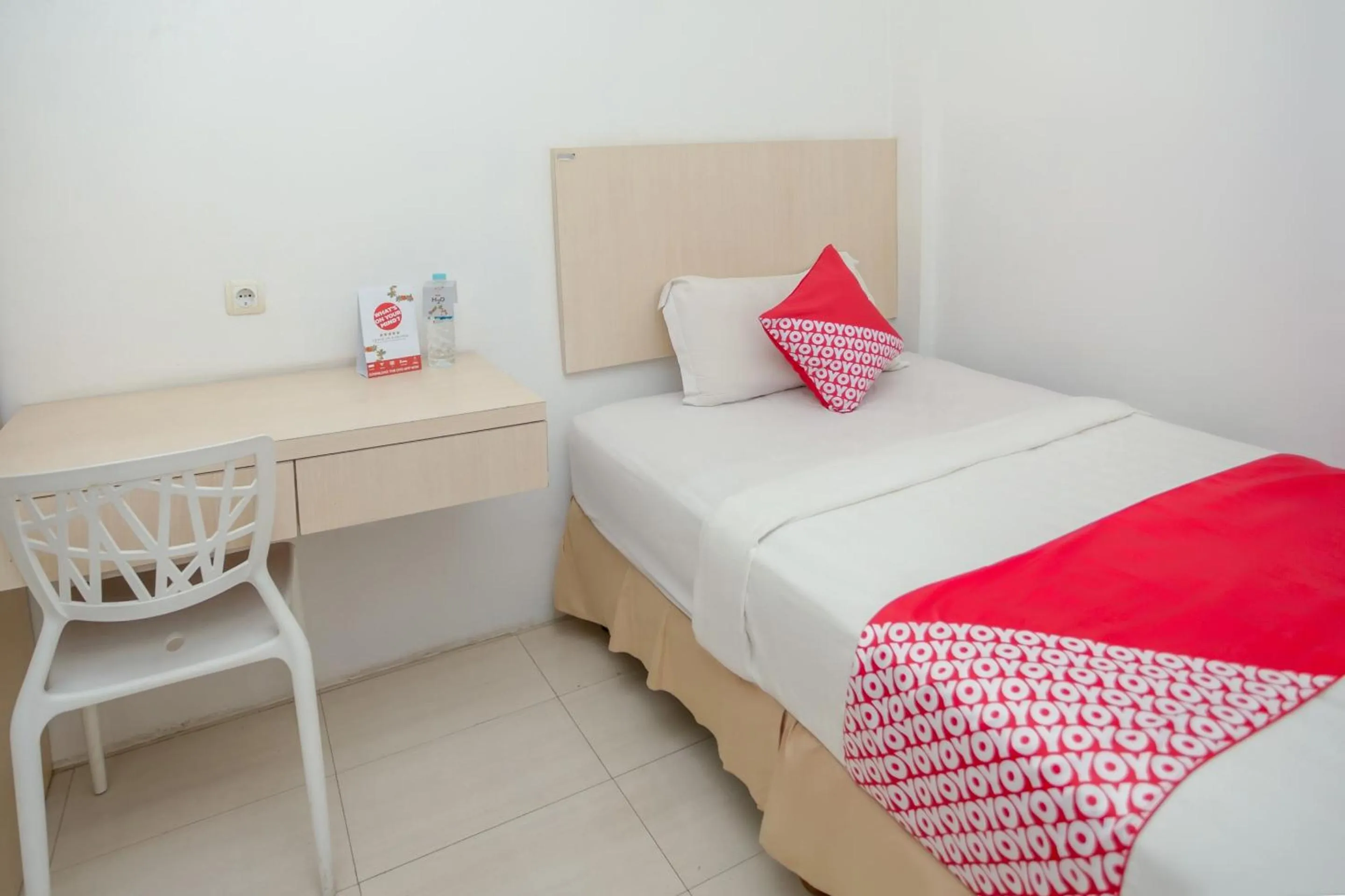 Bedroom, Bed in Hotel O Lapan Lapan