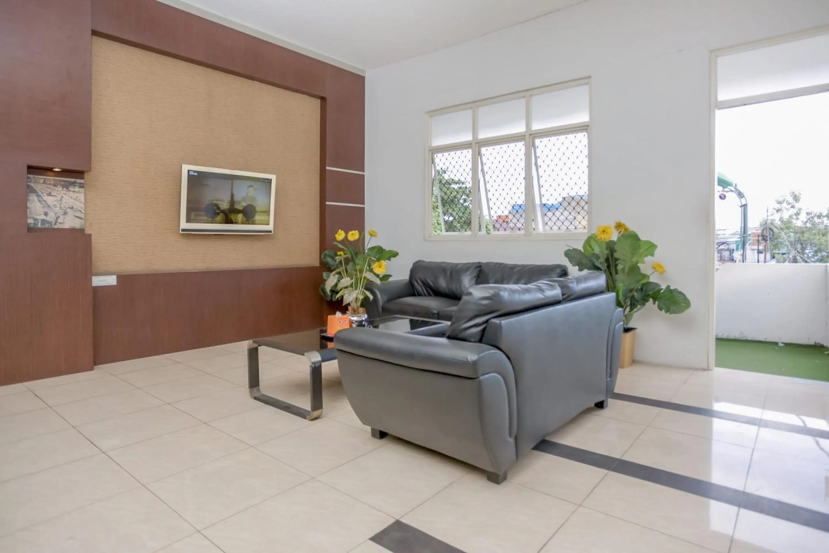 Lobby or reception in Hotel O Lapan Lapan