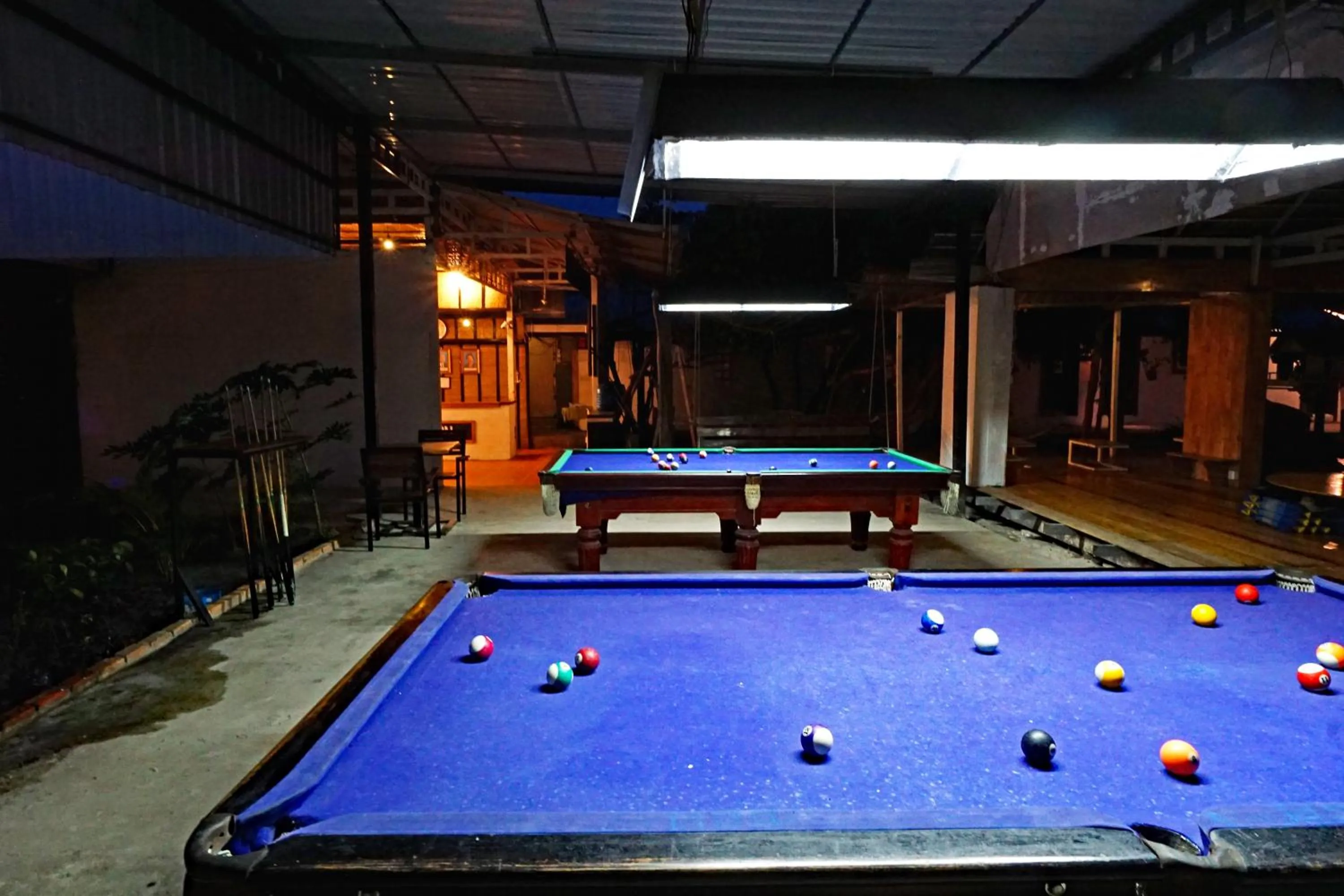 Billiard in Onederz Koh Rong Sanloem