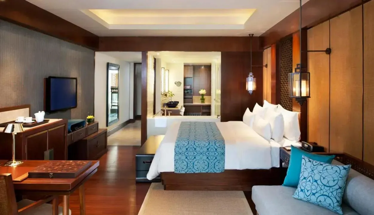 Bedroom, Bed in Sanya LUHUITOU Resort & Spa