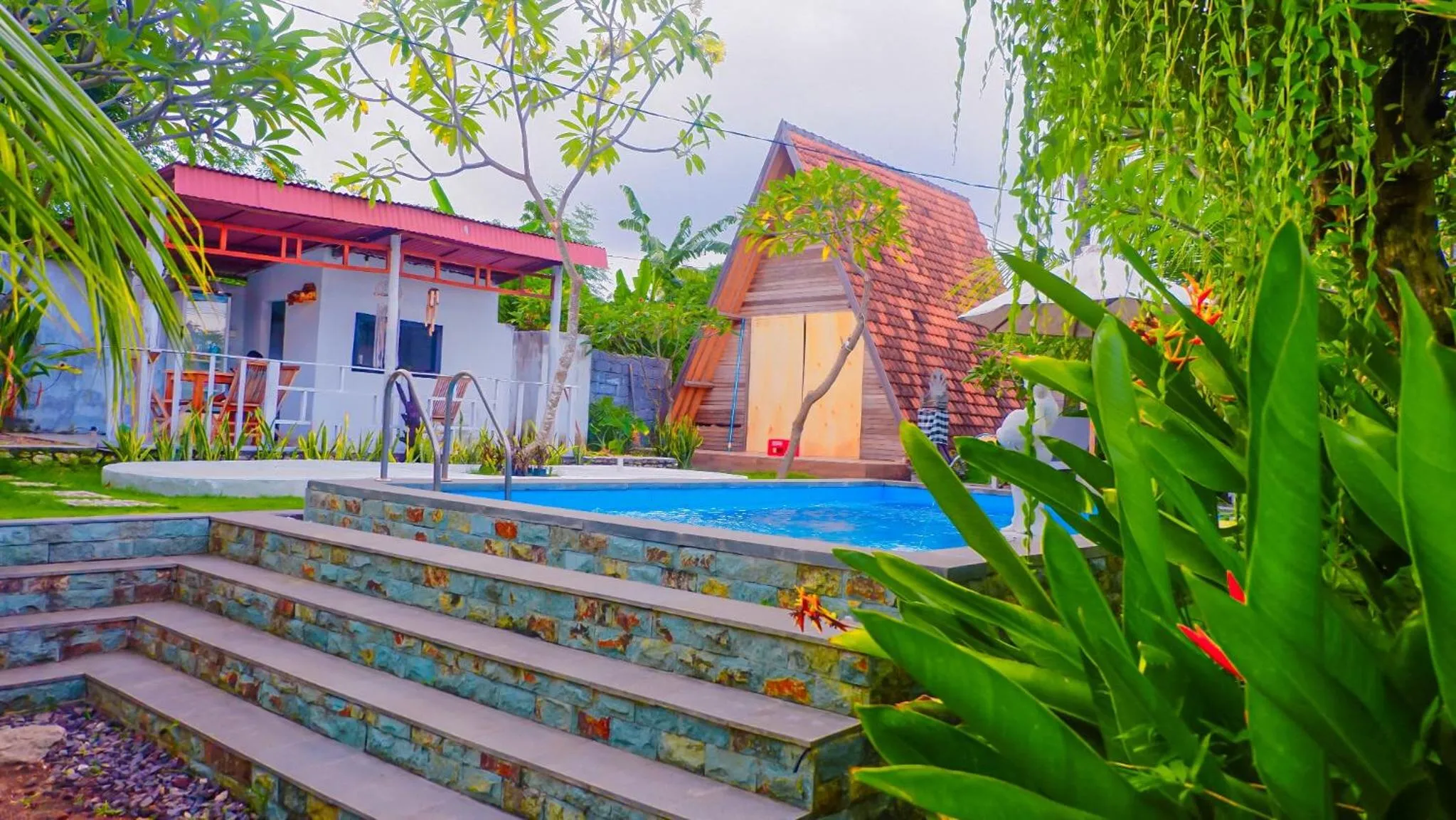 Property building in Kuri Garden Cottage