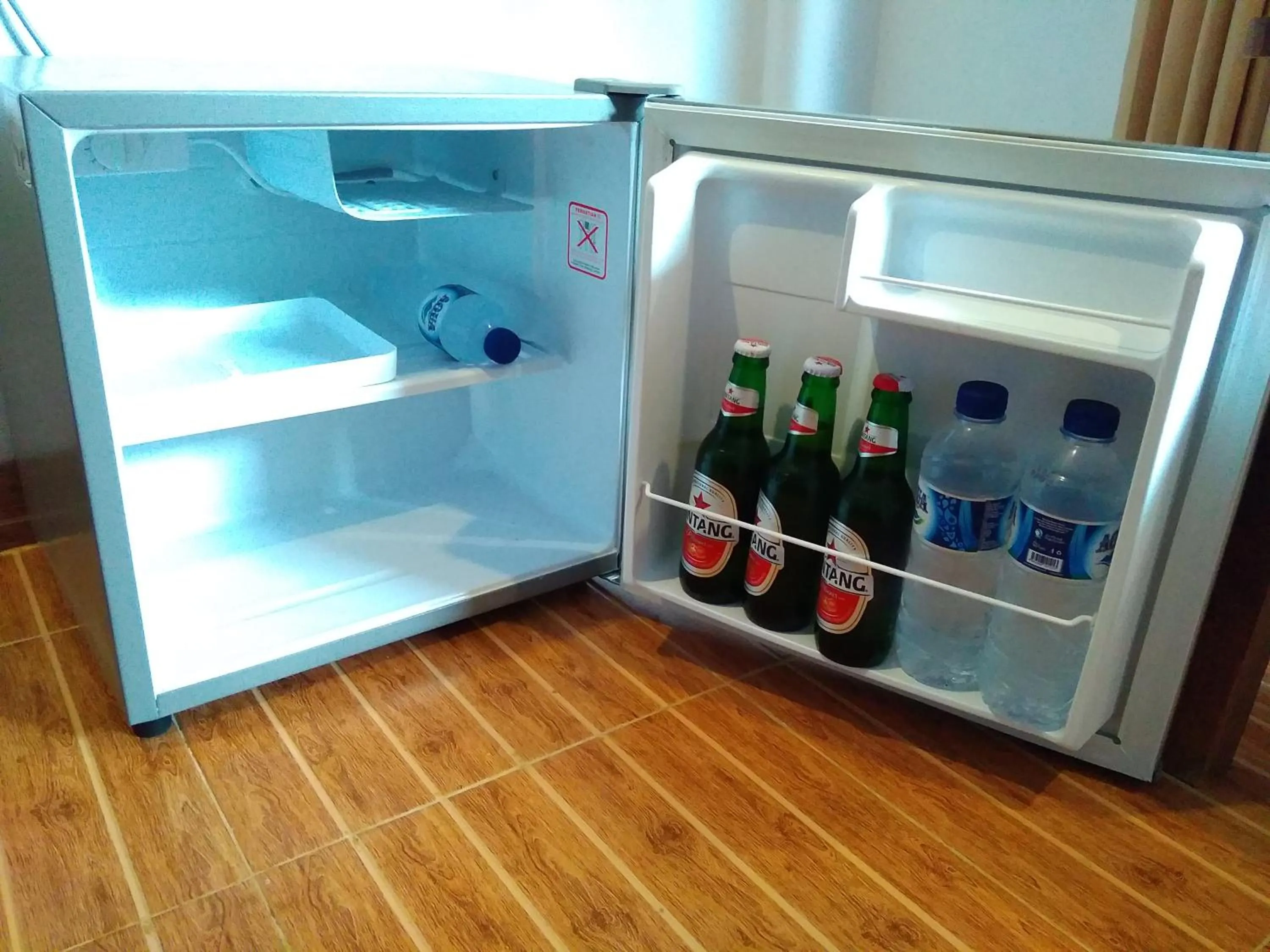 Alcoholic drinks in Kuri Garden Cottage