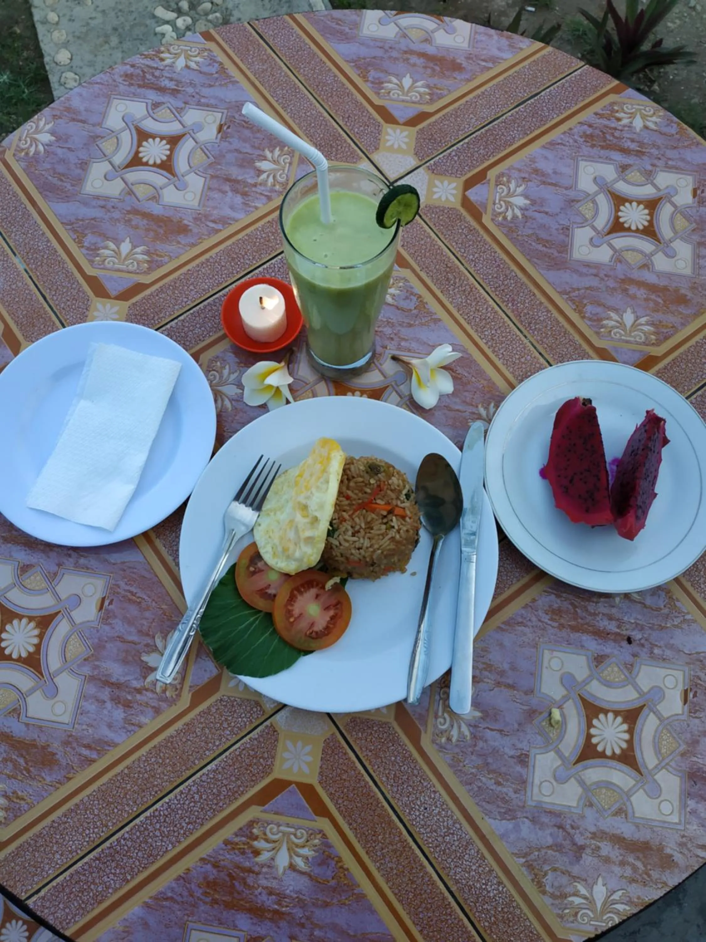 Breakfast in Kuri Garden Cottage