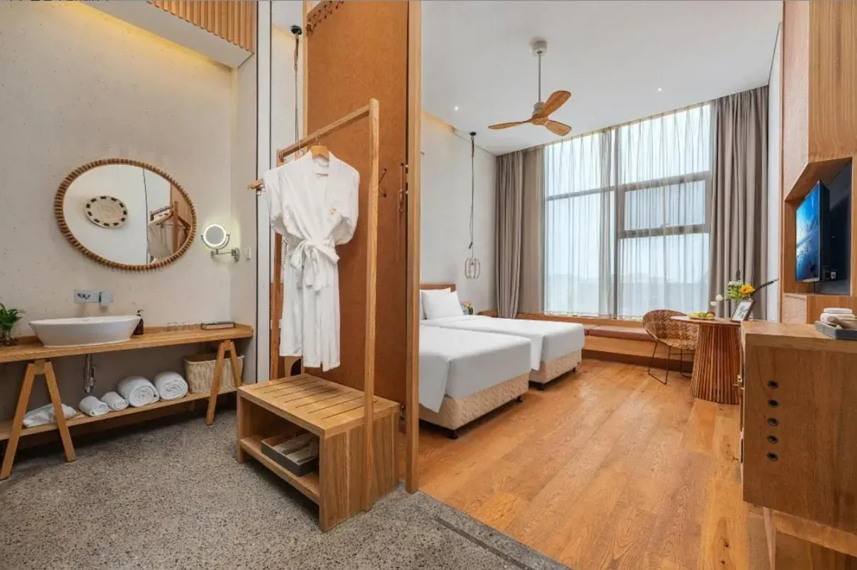 Bed in Manli Hotel Shanghai Pudong Airport Branch -Provide free shuttle buses to Pudong Airport and Disneyland