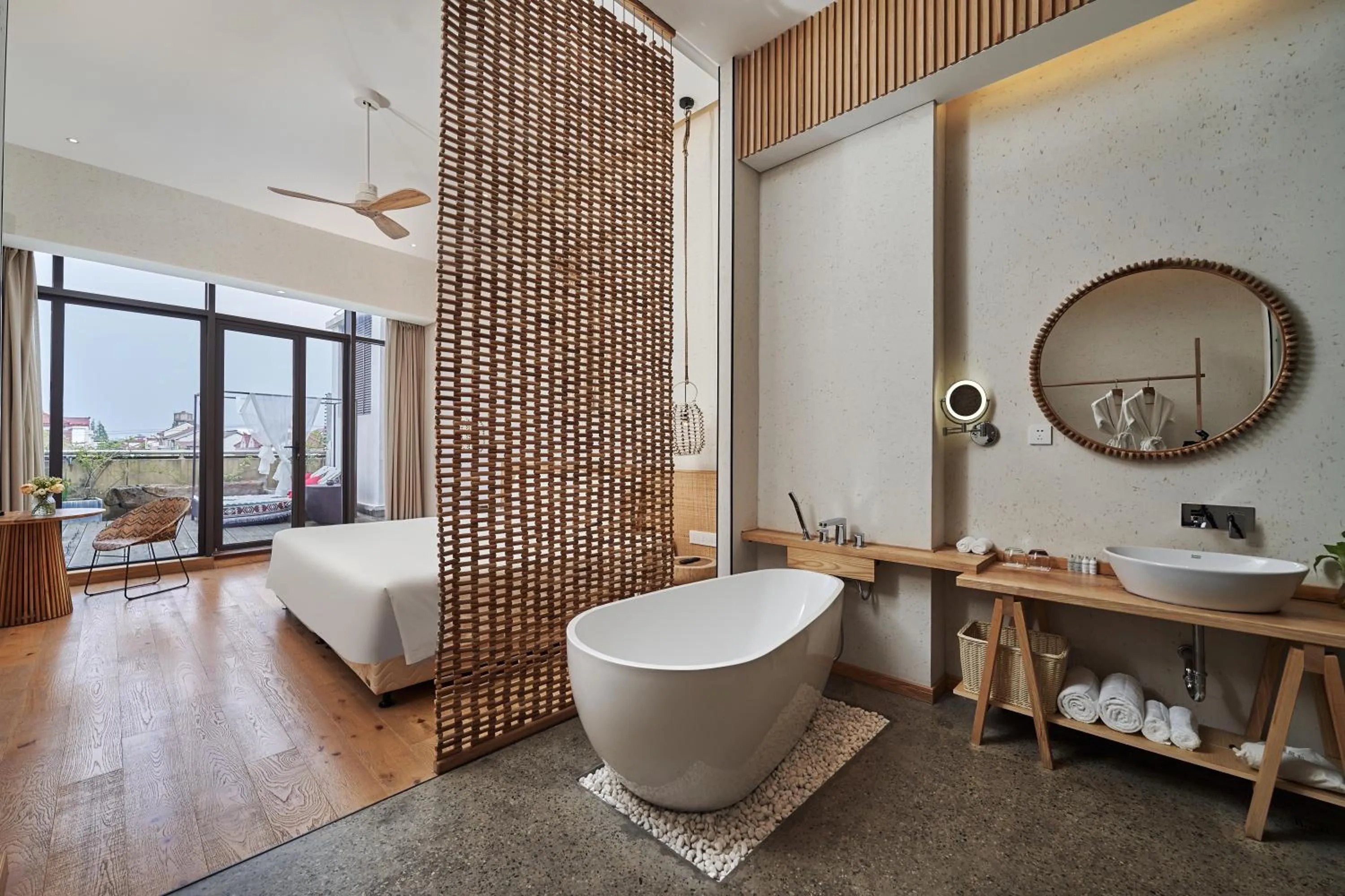 Bath in Manli Hotel Shanghai Pudong Airport Branch -Provide free shuttle buses to Pudong Airport and Disneyland