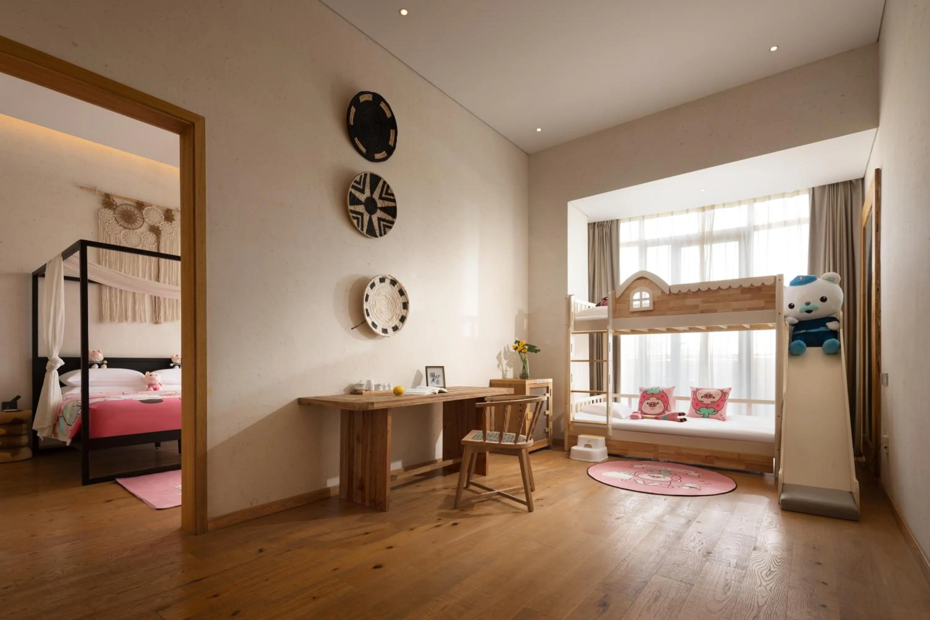 Bed in Manli Hotel Shanghai Pudong Airport Branch -Provide free shuttle buses to Pudong Airport and Disneyland