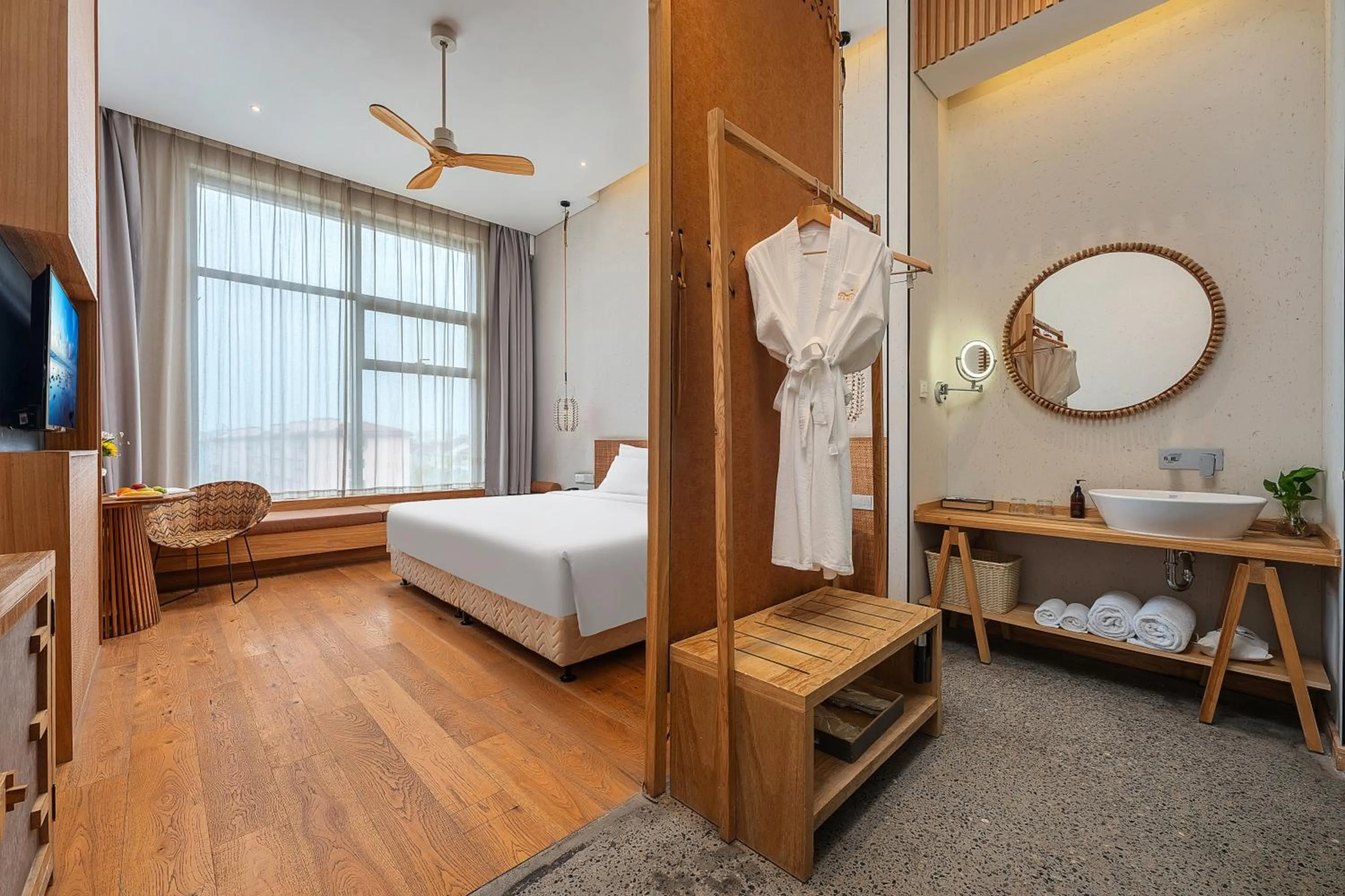 Bed in Manli Hotel Shanghai Pudong Airport Branch-Free shuttle buses to Pudong Airport and Disneyland