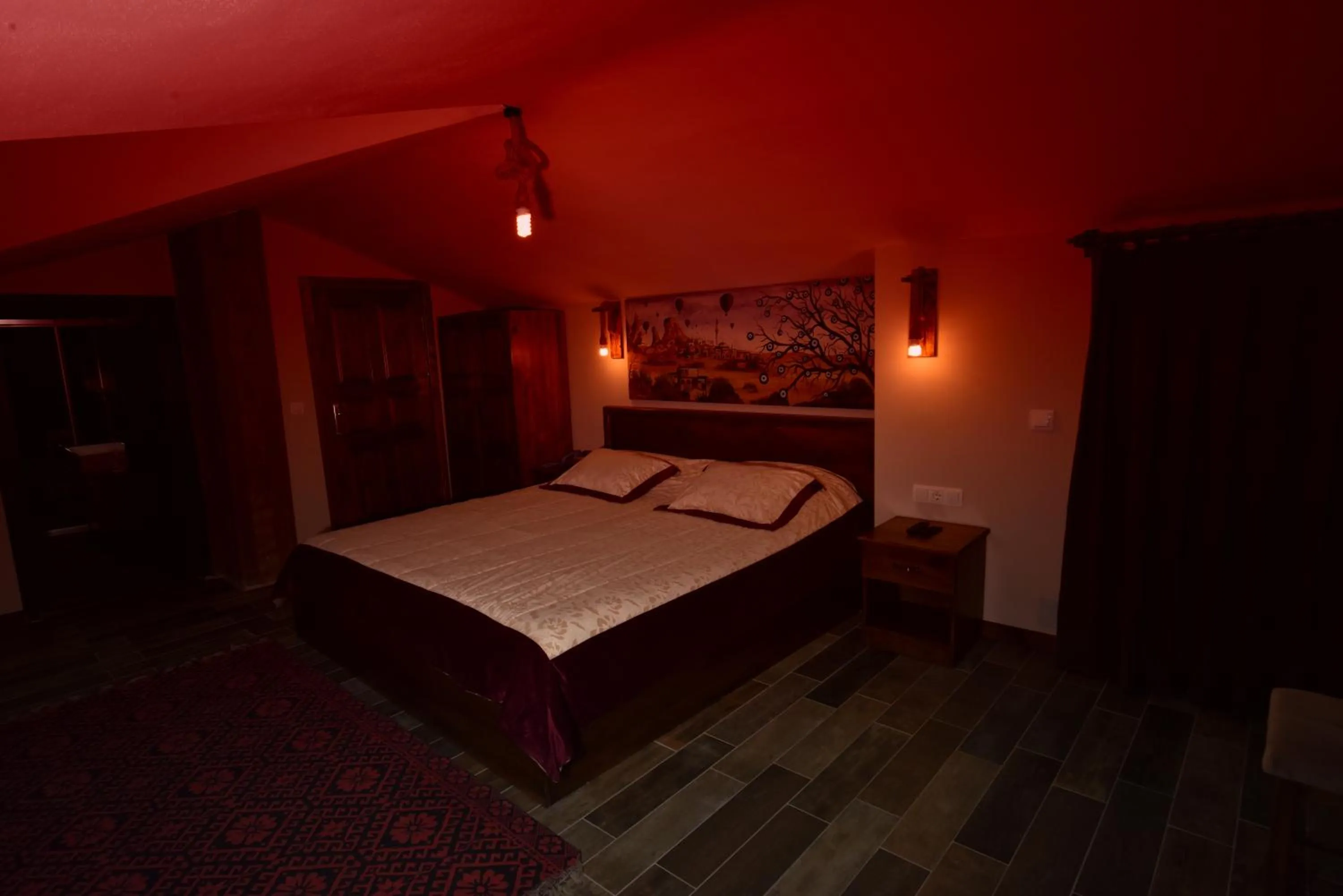 Bed in EL NAZAR STONE SUİTE