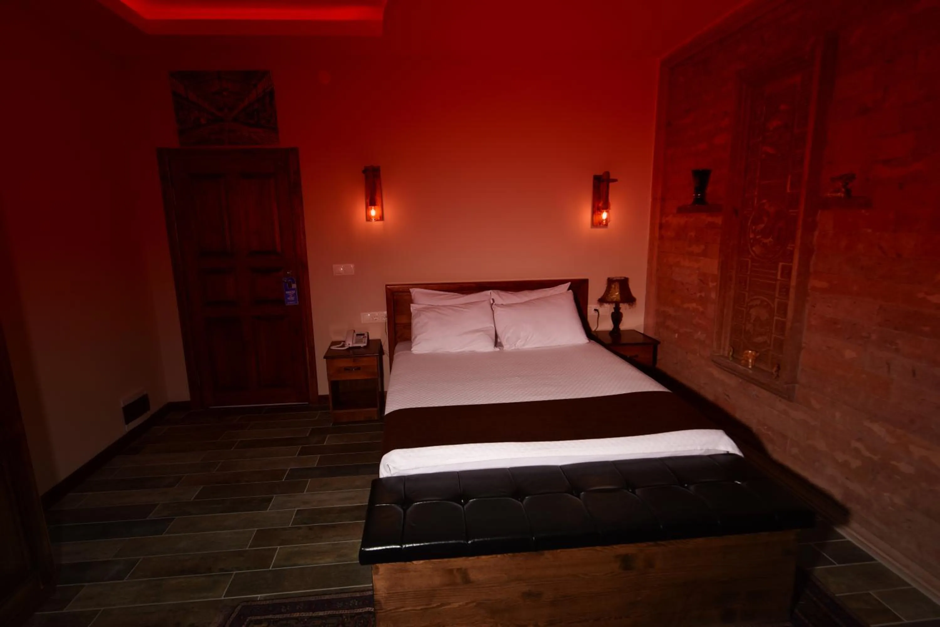 Bed in EL NAZAR STONE SUİTE