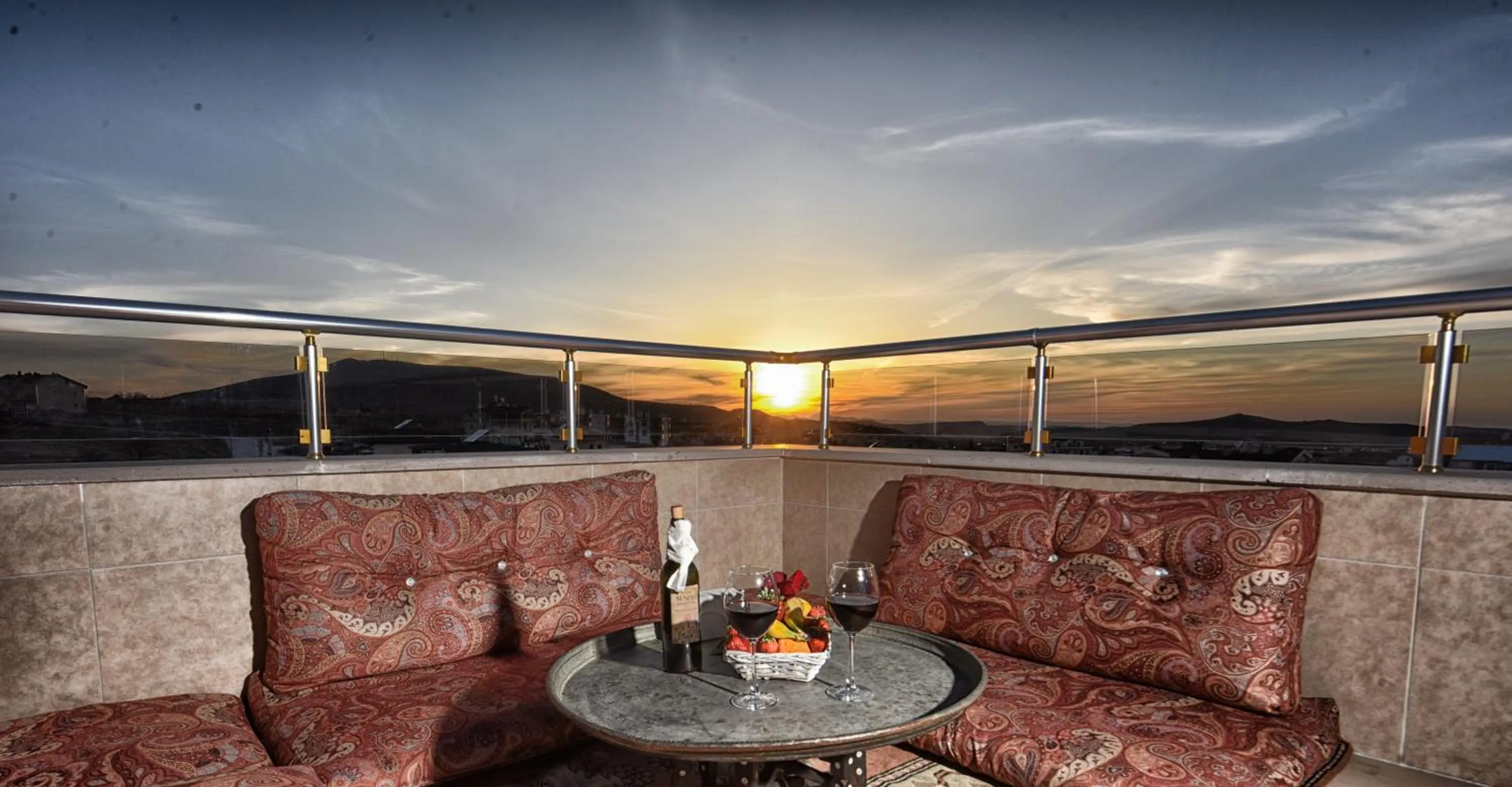 Sunset in EL NAZAR STONE SUİTE