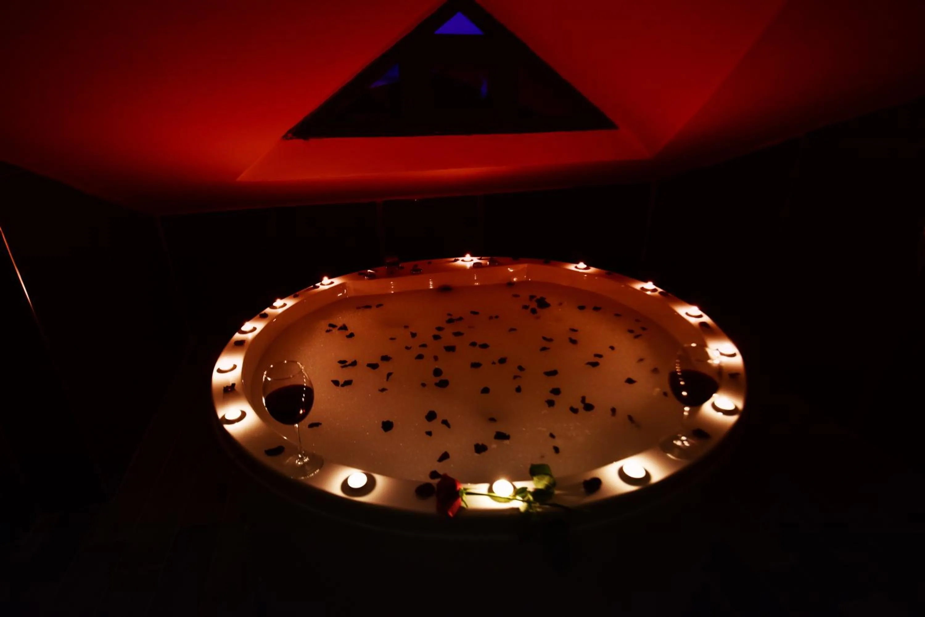 Spa and wellness centre/facilities in EL NAZAR STONE SUİTE