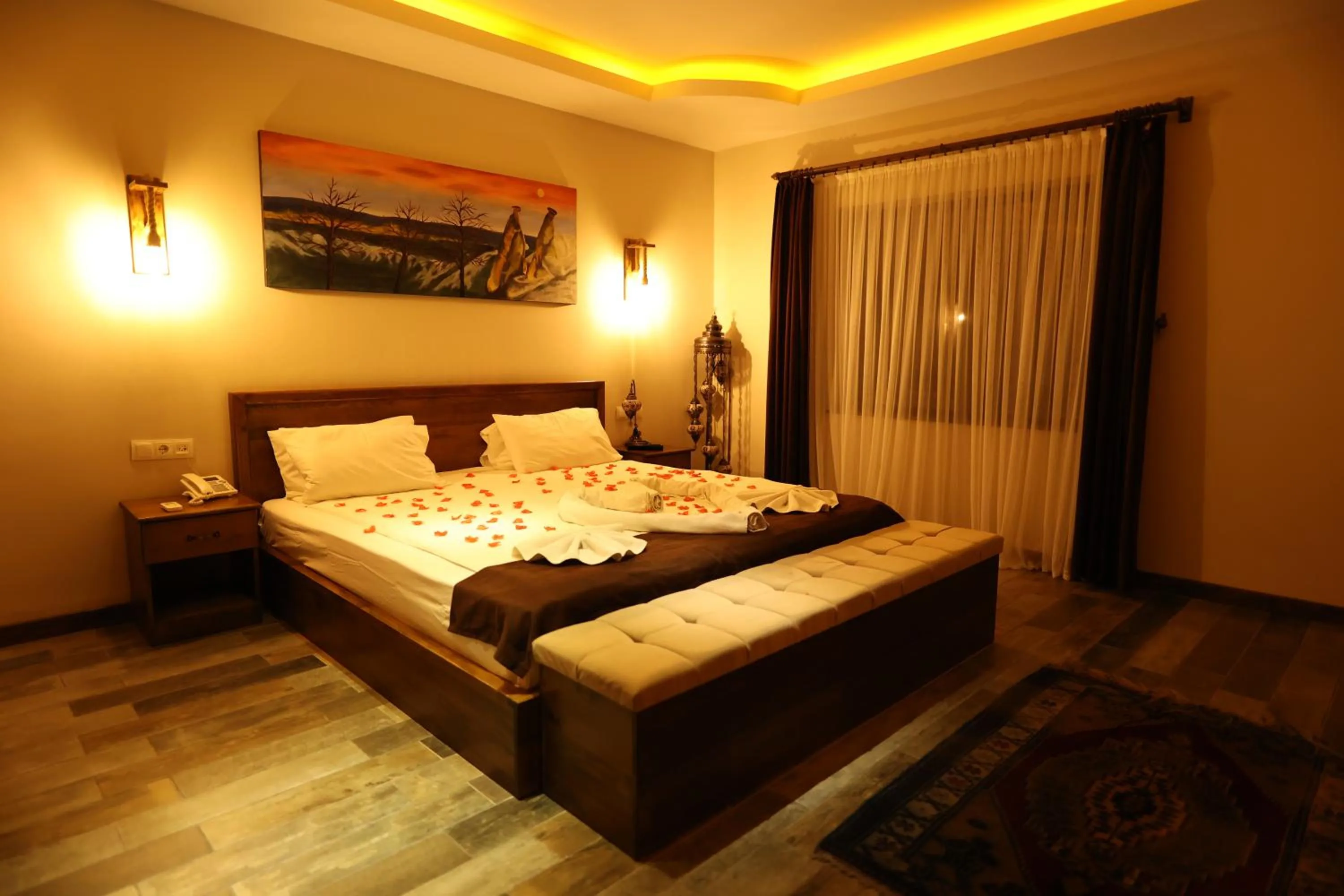 Bed in EL NAZAR STONE SUİTE