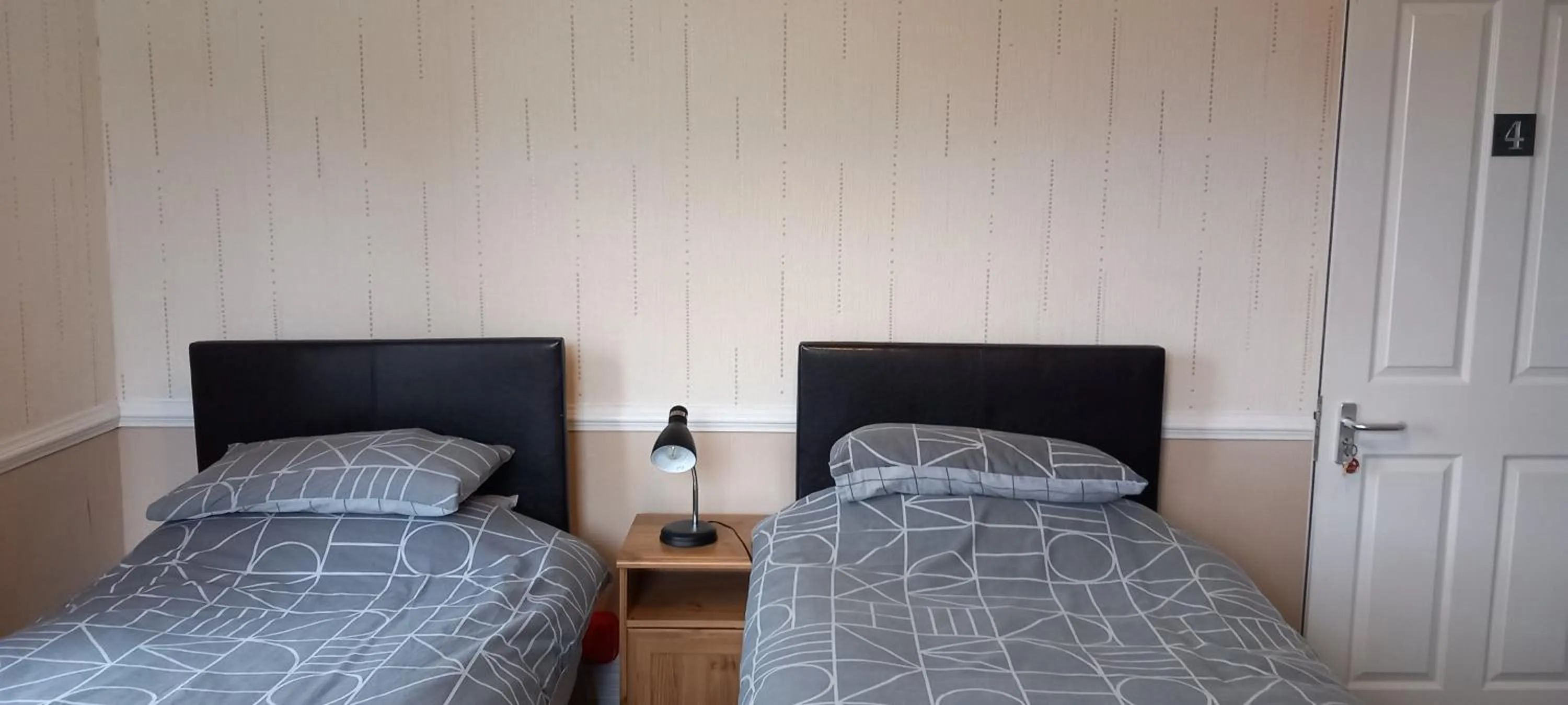 Bed in Ty Castell Guest House