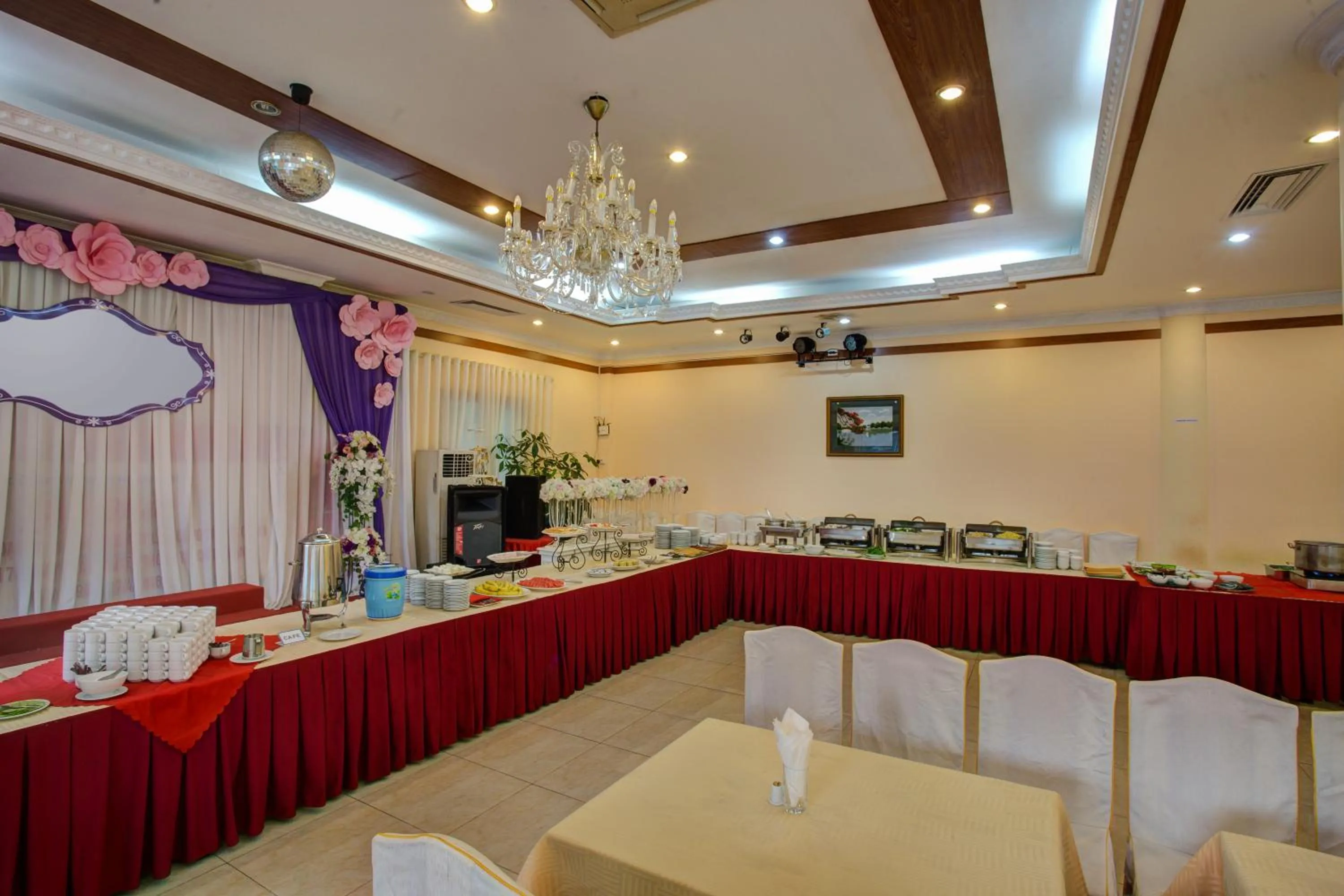 Asian breakfast in TQT 2 Hotel