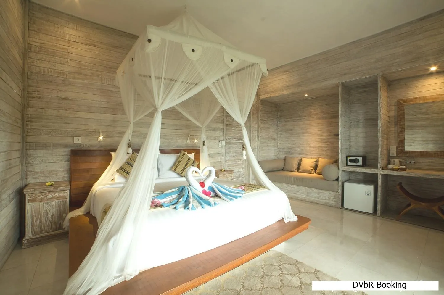 Bed in Dayung Villas By Reccoma