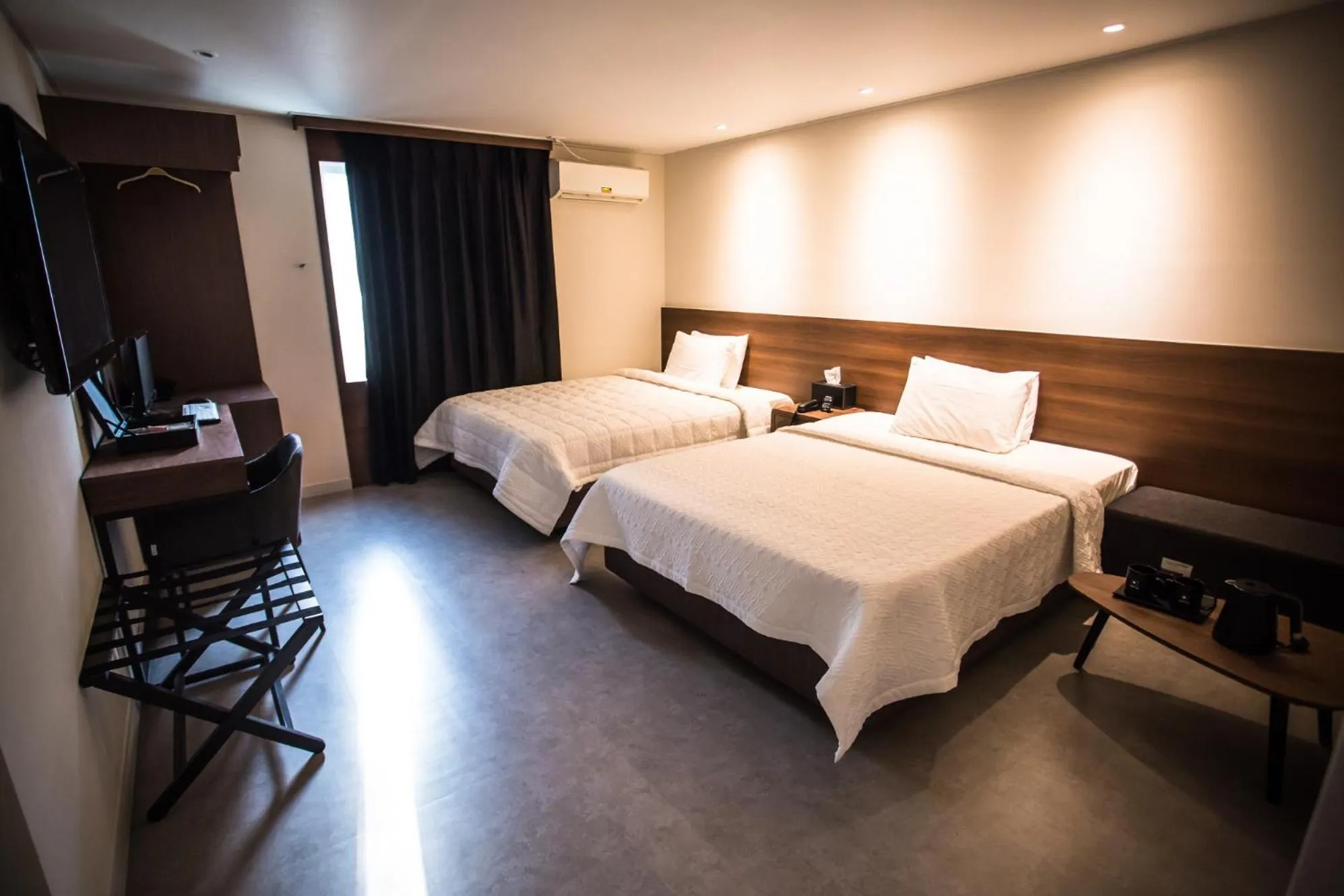 Photo of the whole room, Bed in Hotel Egg