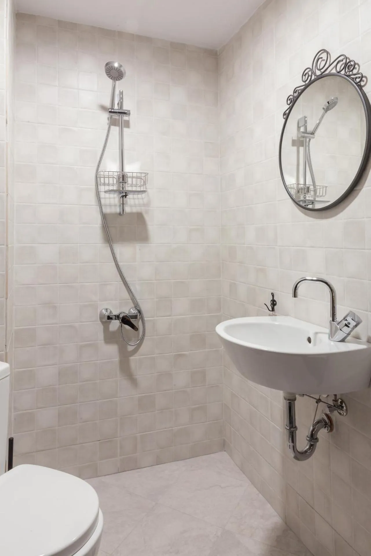 Bathroom in HiStory INN Unique Guest House
