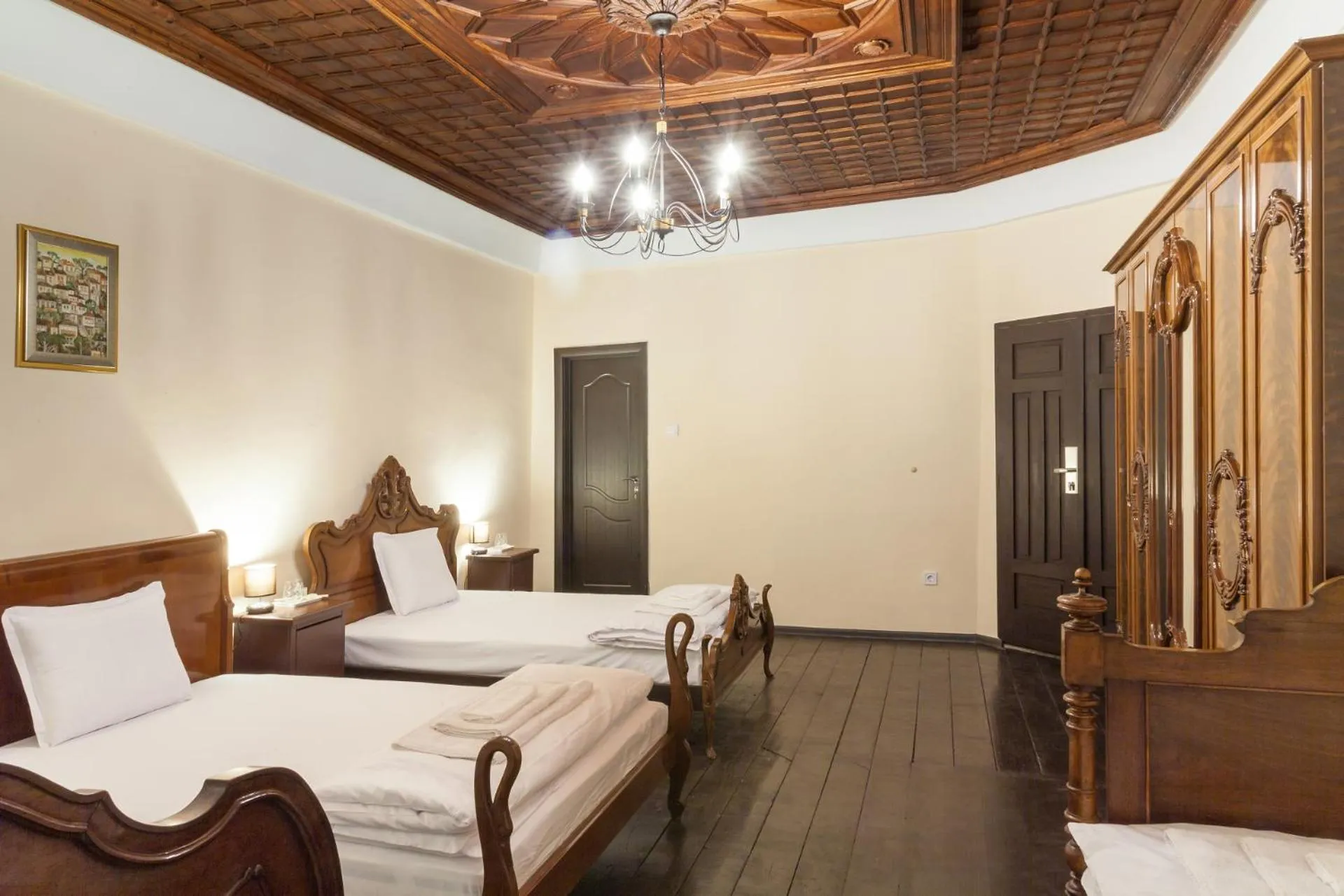 Photo of the whole room, Bed in HiStory INN Unique Guest House