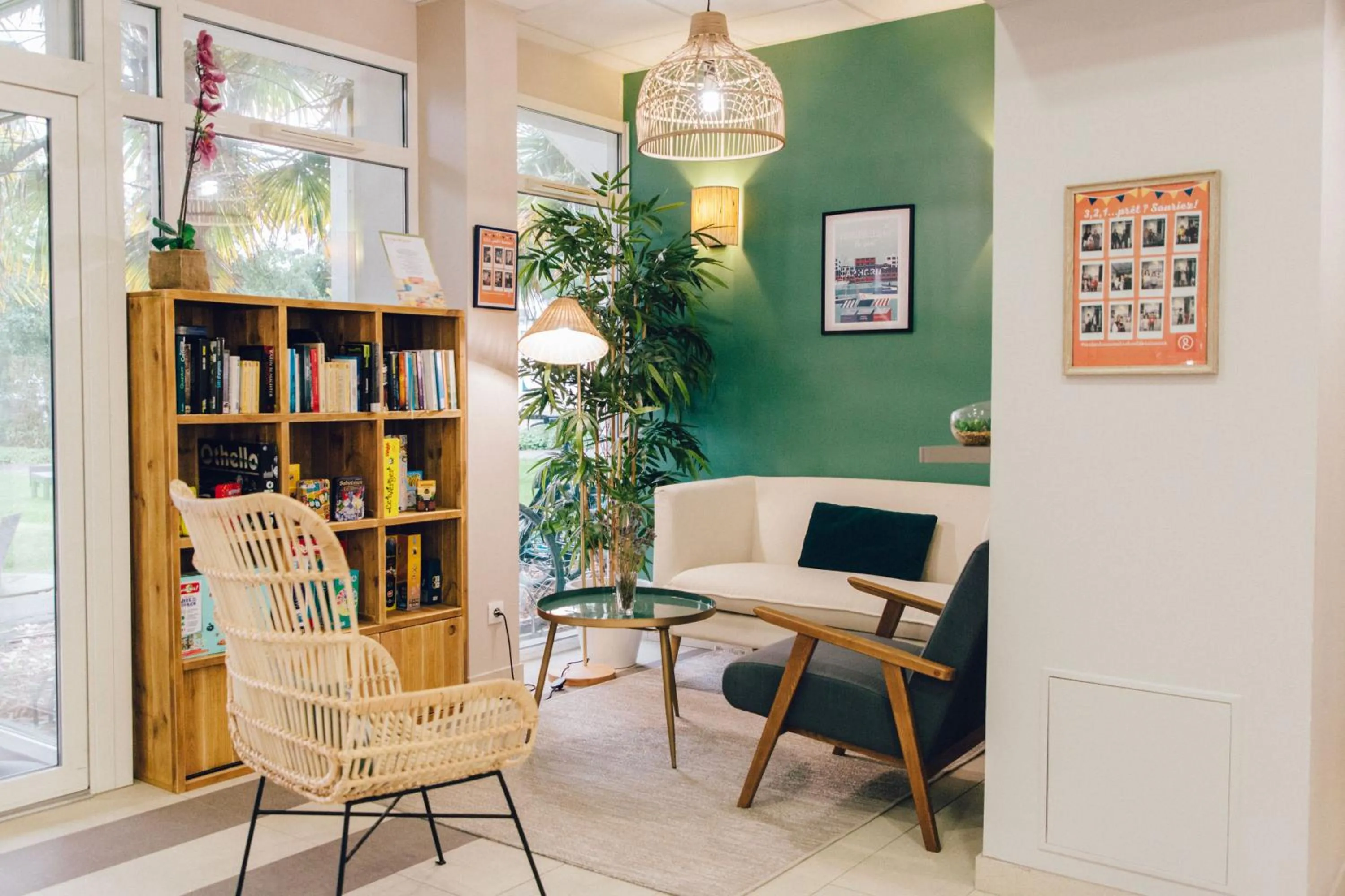 Library in Pierre & Vacances Résidence Le Chant des Oiseaux