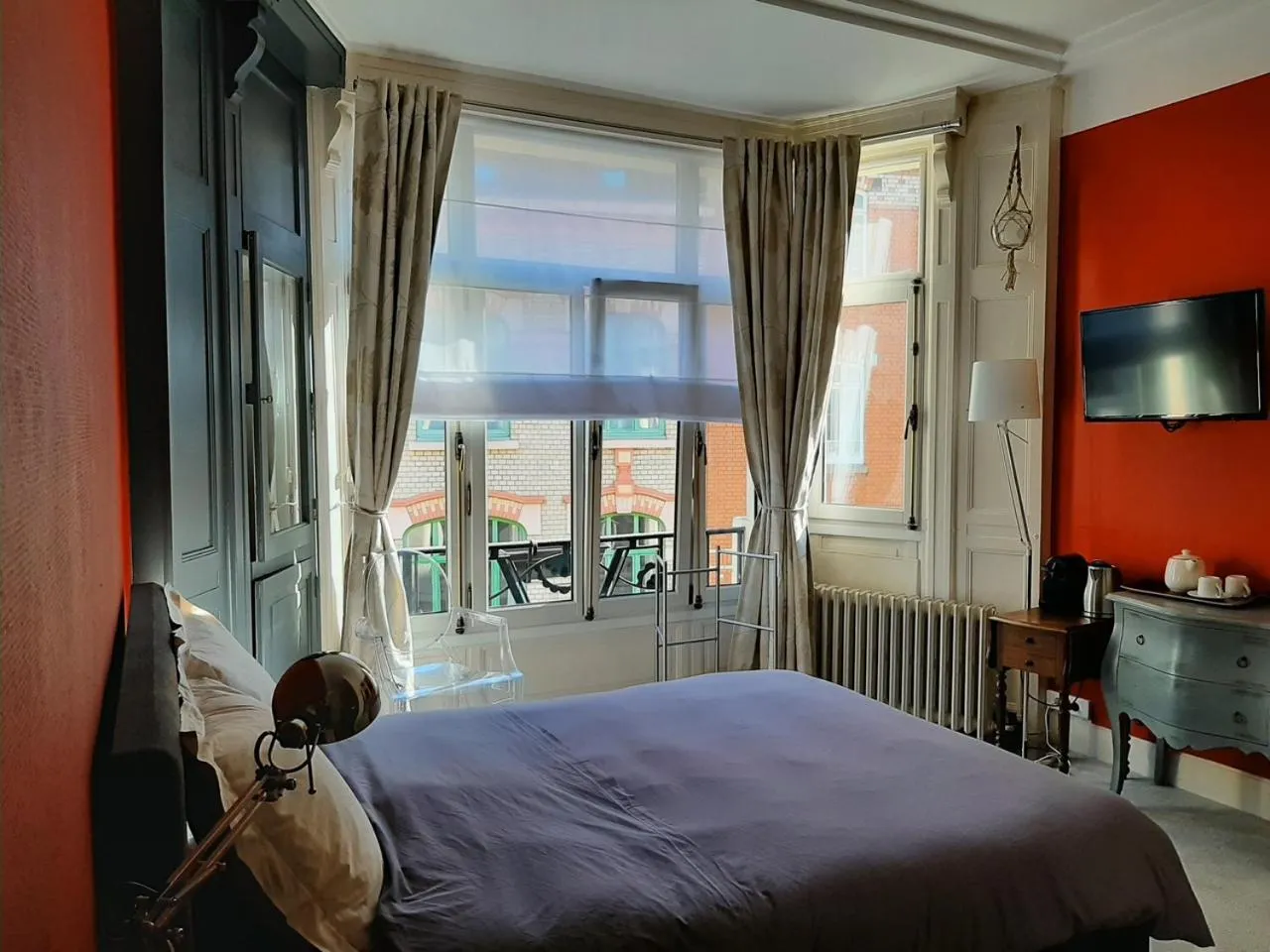 Photo of the whole room, Bed in La Villa 30