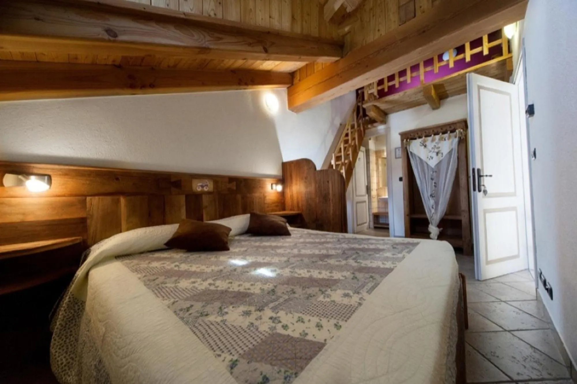 Photo of the whole room, Bed in B&B Lo Tatà