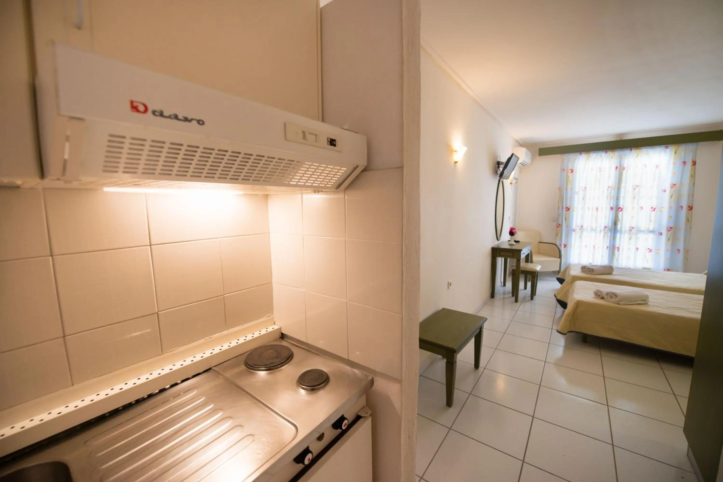 Photo of the whole room in Hotel Niras