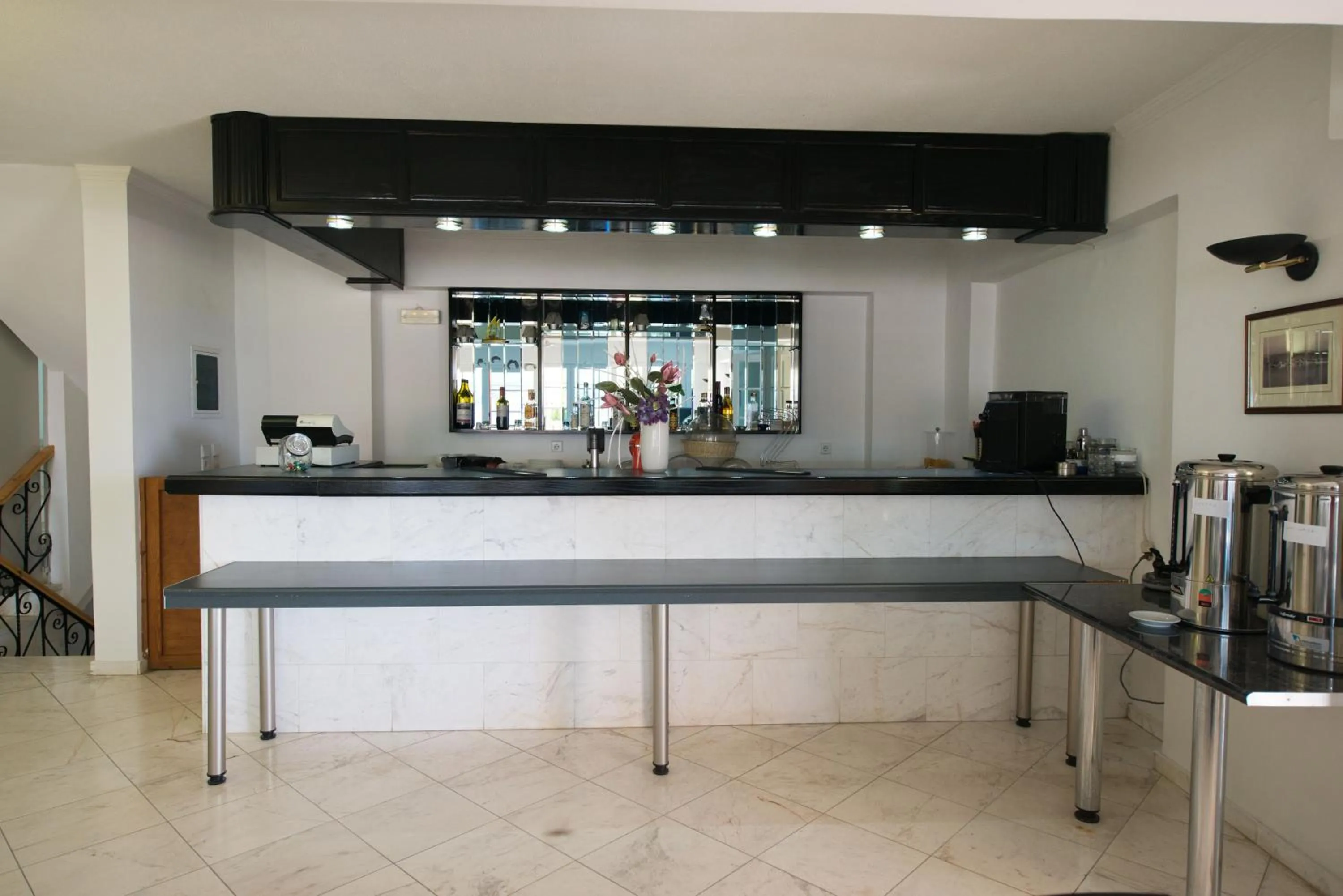 Lounge or bar in Hotel Niras