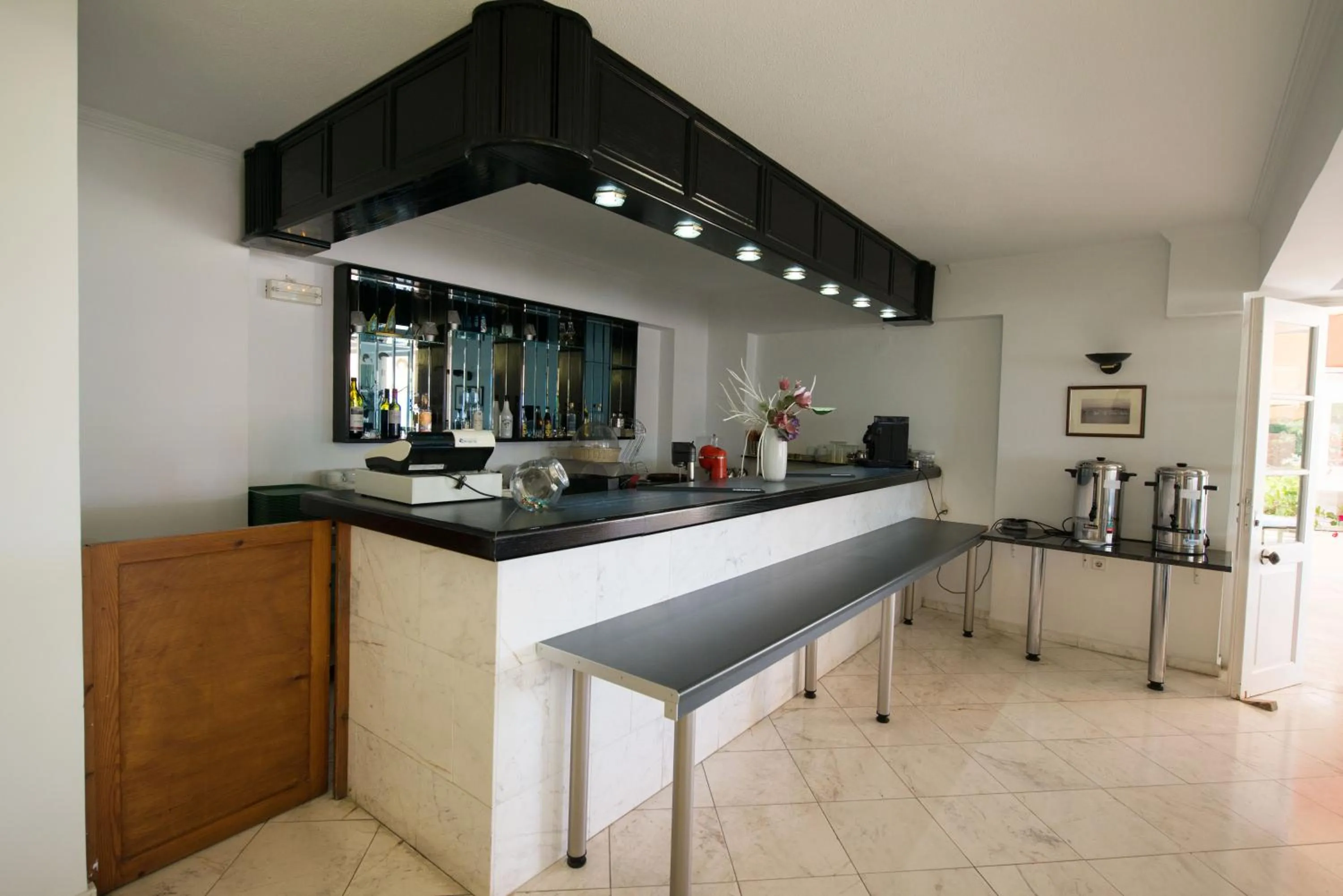 Lounge or bar in Hotel Niras